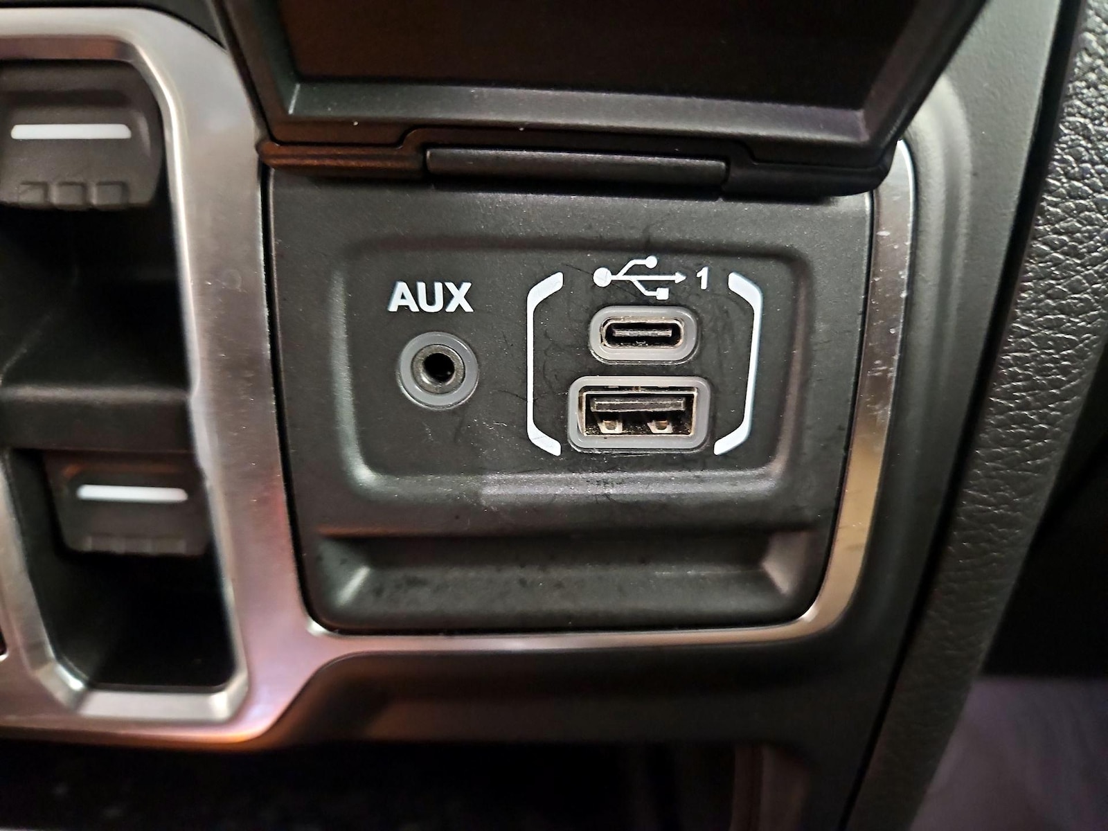 2021 Jeep Wrangler Unlimited Sahara 4XE - Photo 20