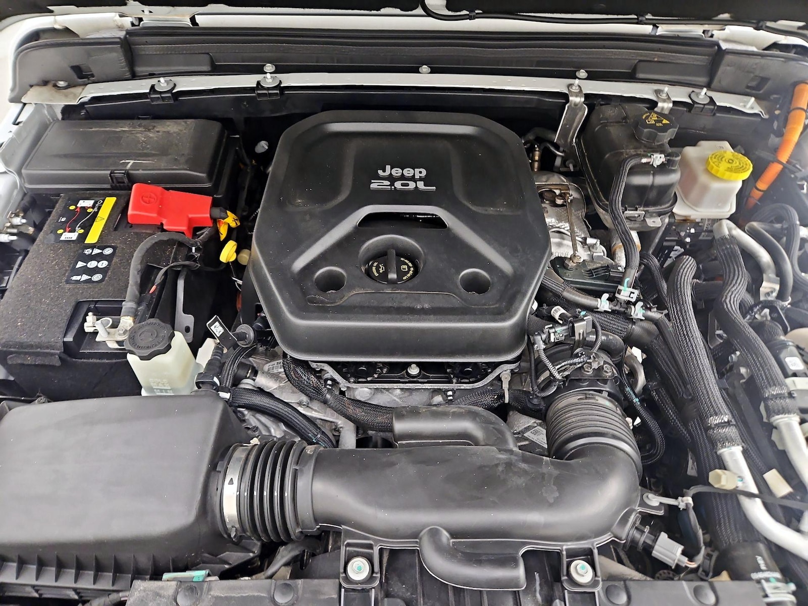 2021 Jeep Wrangler Unlimited Sahara 4XE - Photo 23