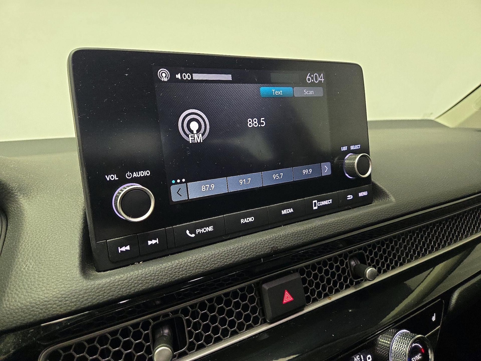 2023 Honda Civic EX - Photo 16