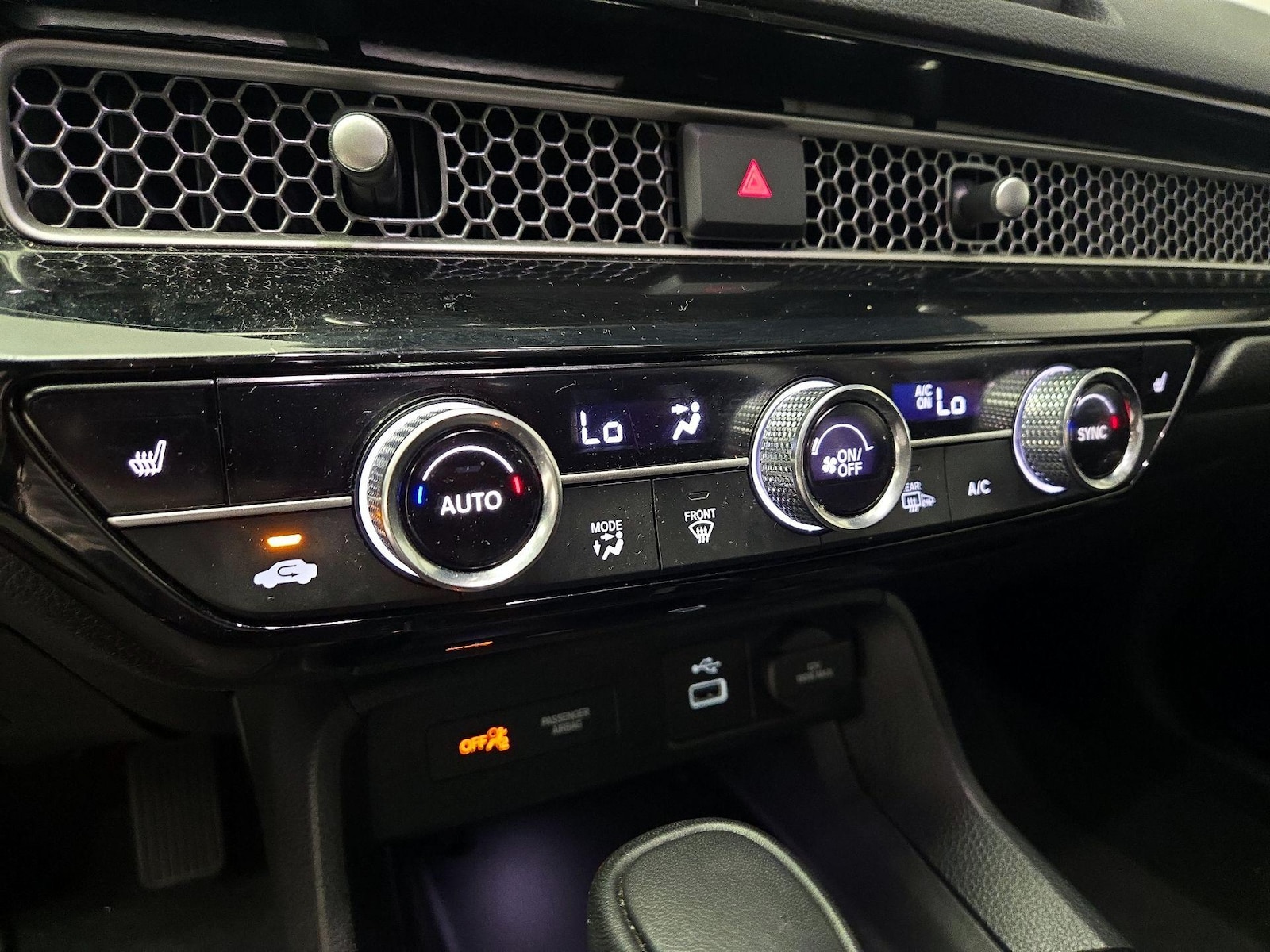 2023 Honda Civic EX - Photo 17