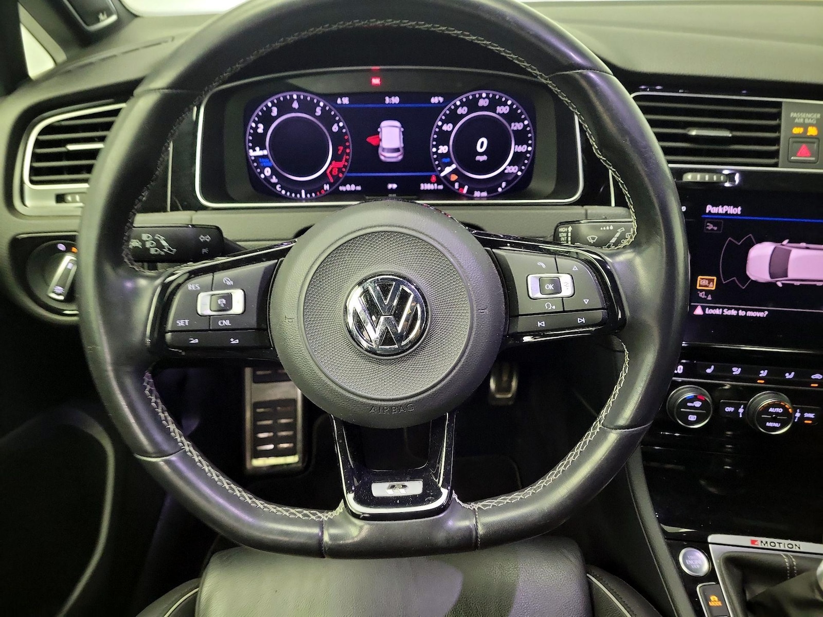 2018 Volkswagen Golf R R - Photo 11