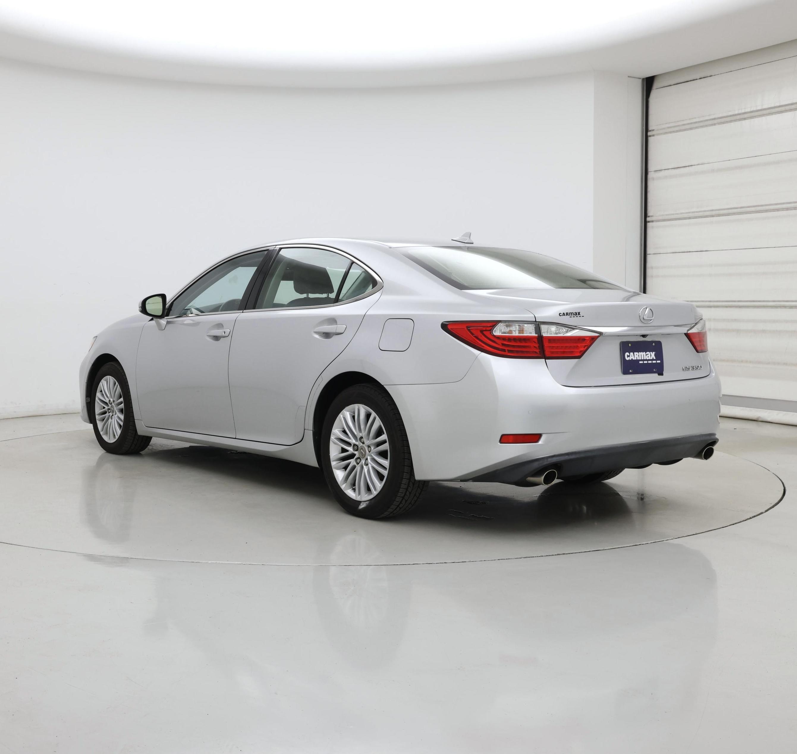 Thumbnail: 2014 Lexus ES - 2