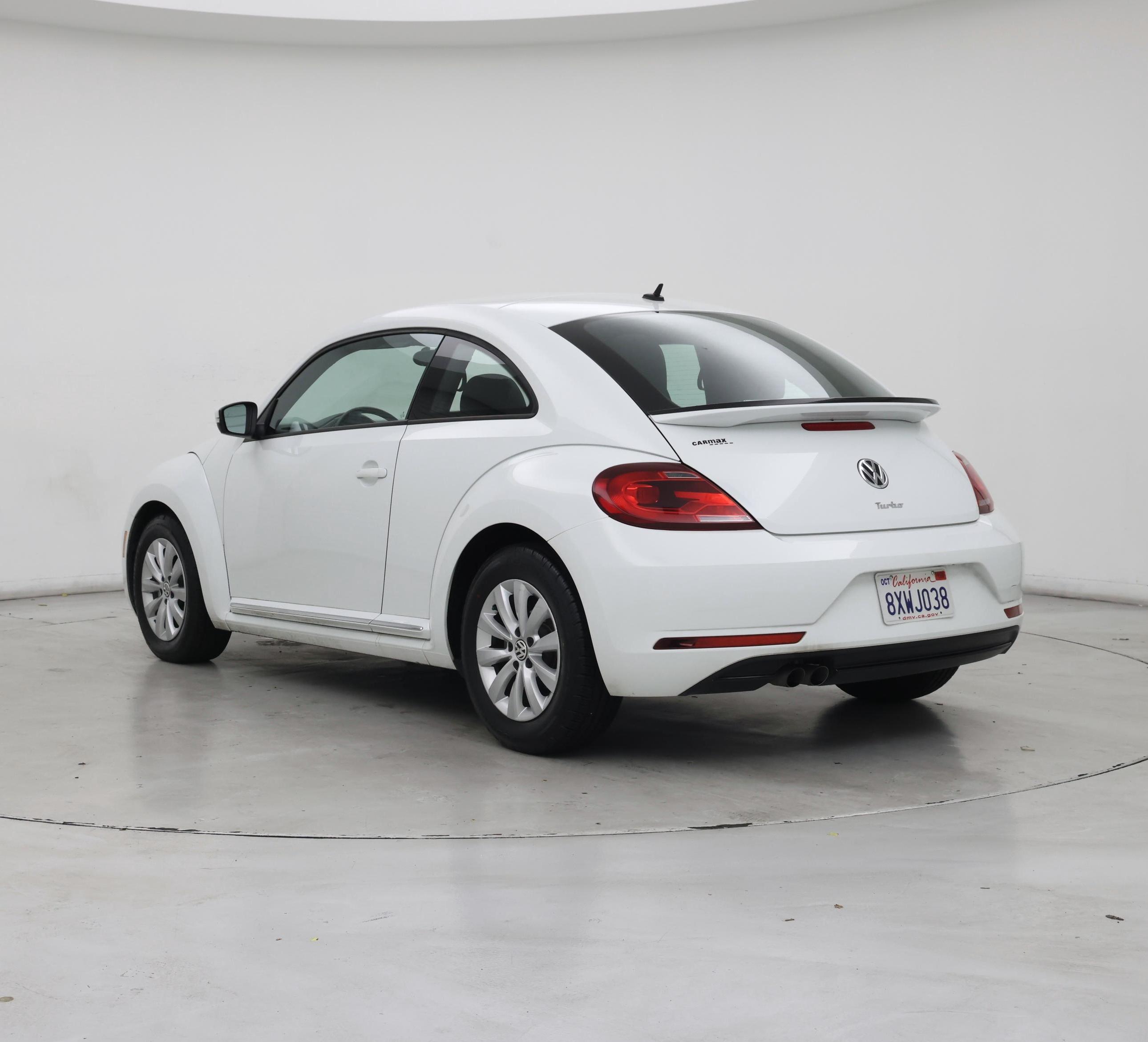 Thumbnail: 2019 Volkswagen Beetle - 2
