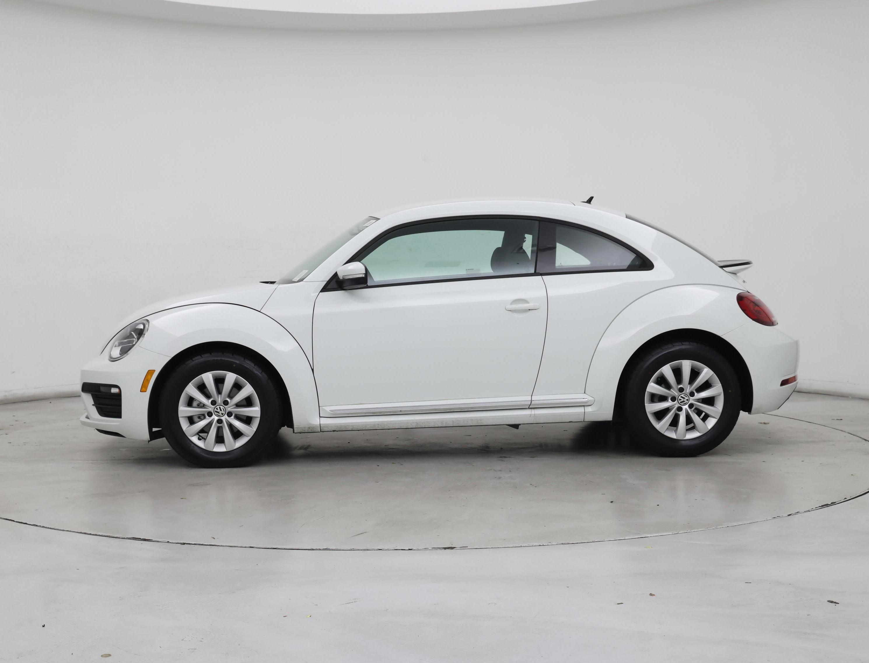 Thumbnail: 2019 Volkswagen Beetle - 3