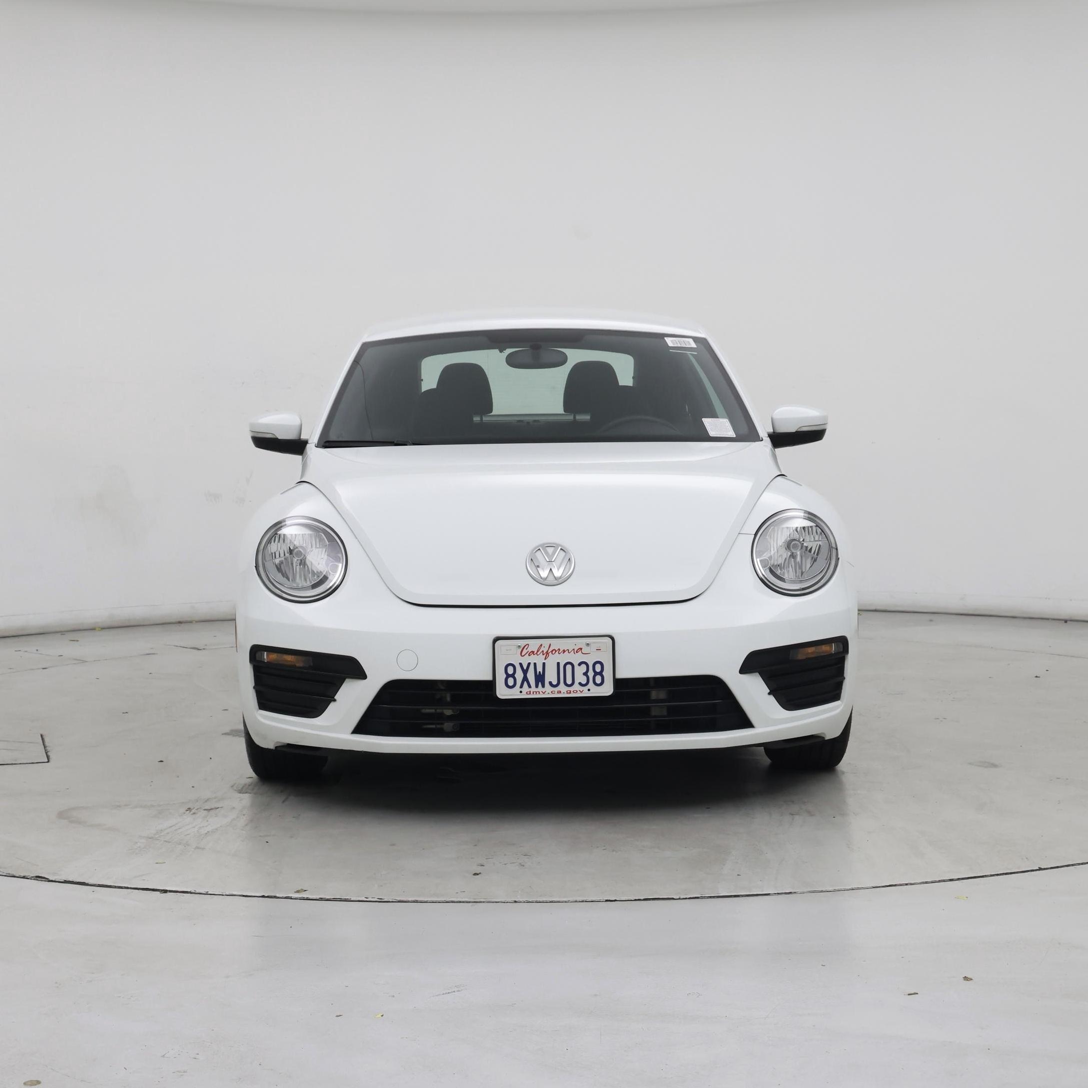 Thumbnail: 2019 Volkswagen Beetle - 5