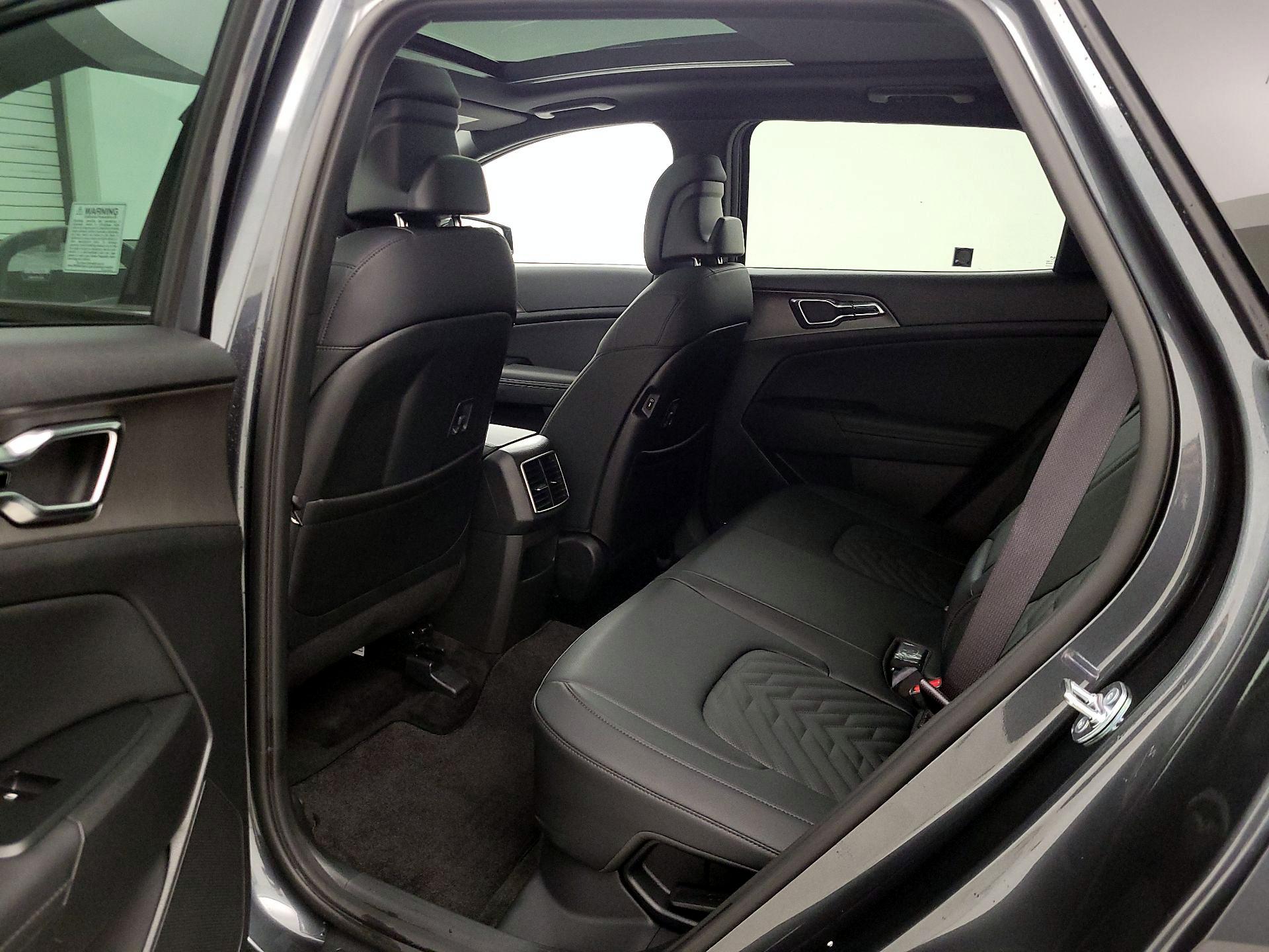 Thumbnail: 2026 Kia Sportage - 20
