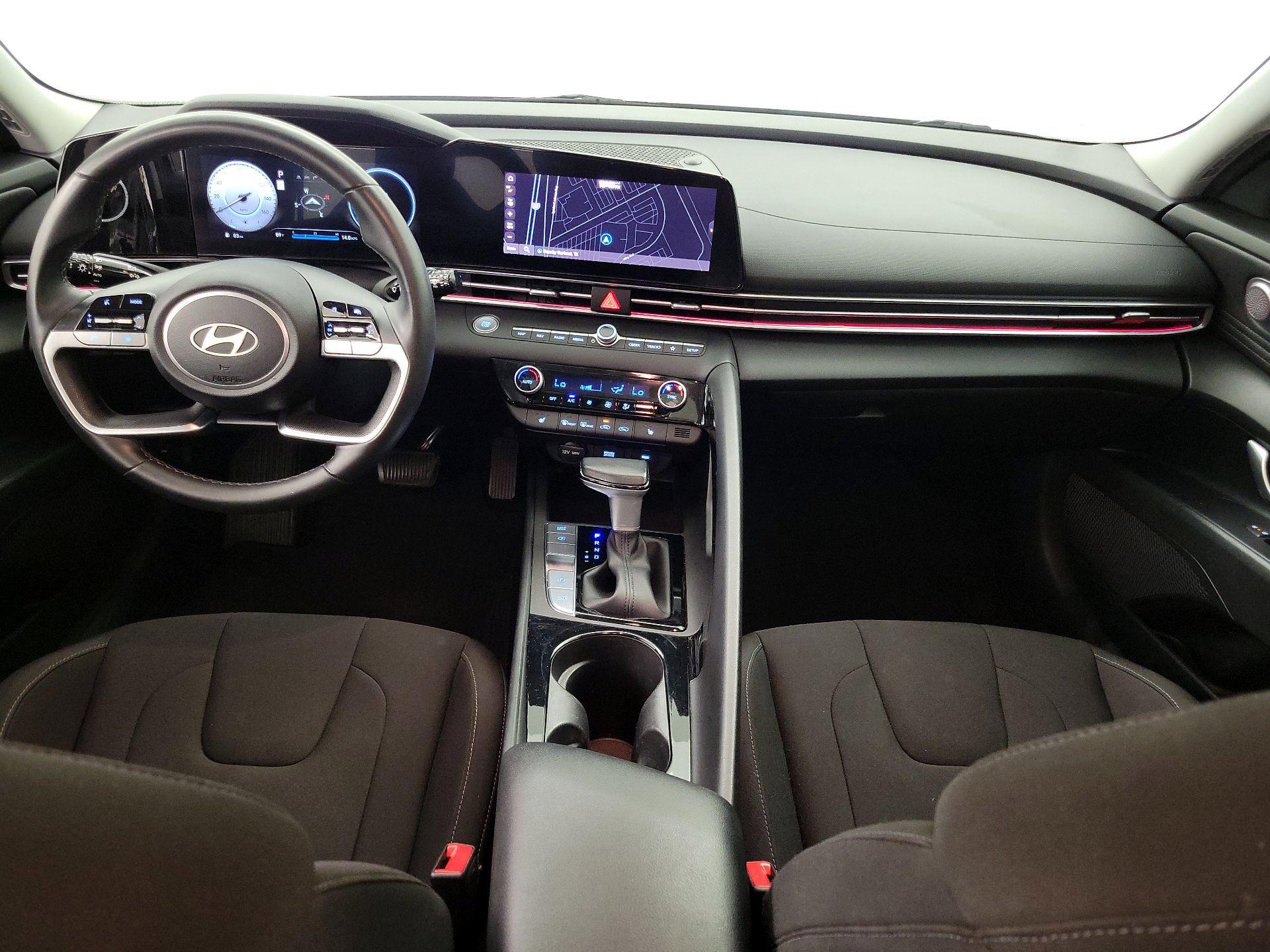 Thumbnail: 2024 Hyundai Elantra - 9