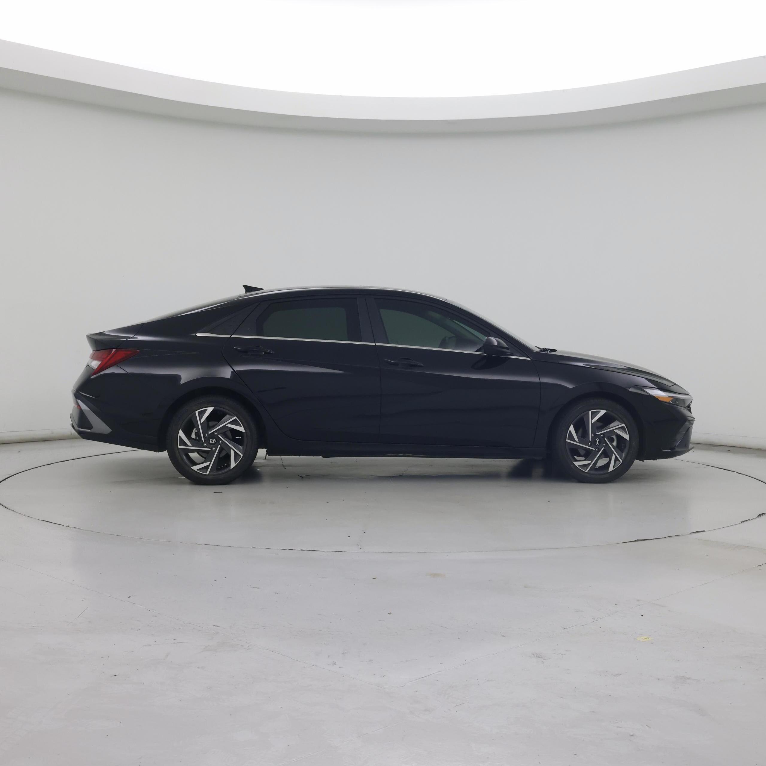 Thumbnail: 2024 Hyundai Elantra - 7