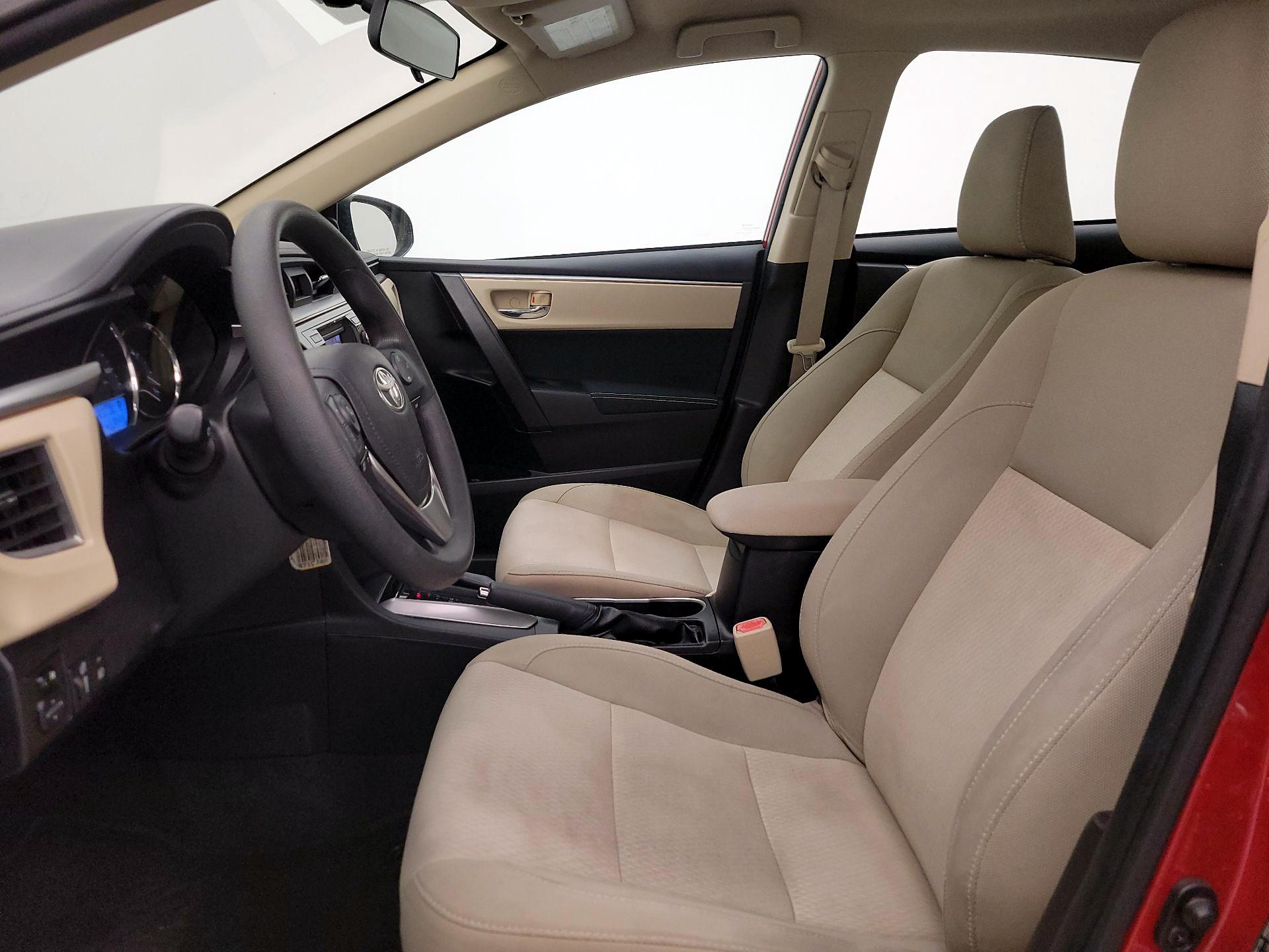 Thumbnail: 2015 Toyota Corolla - 11