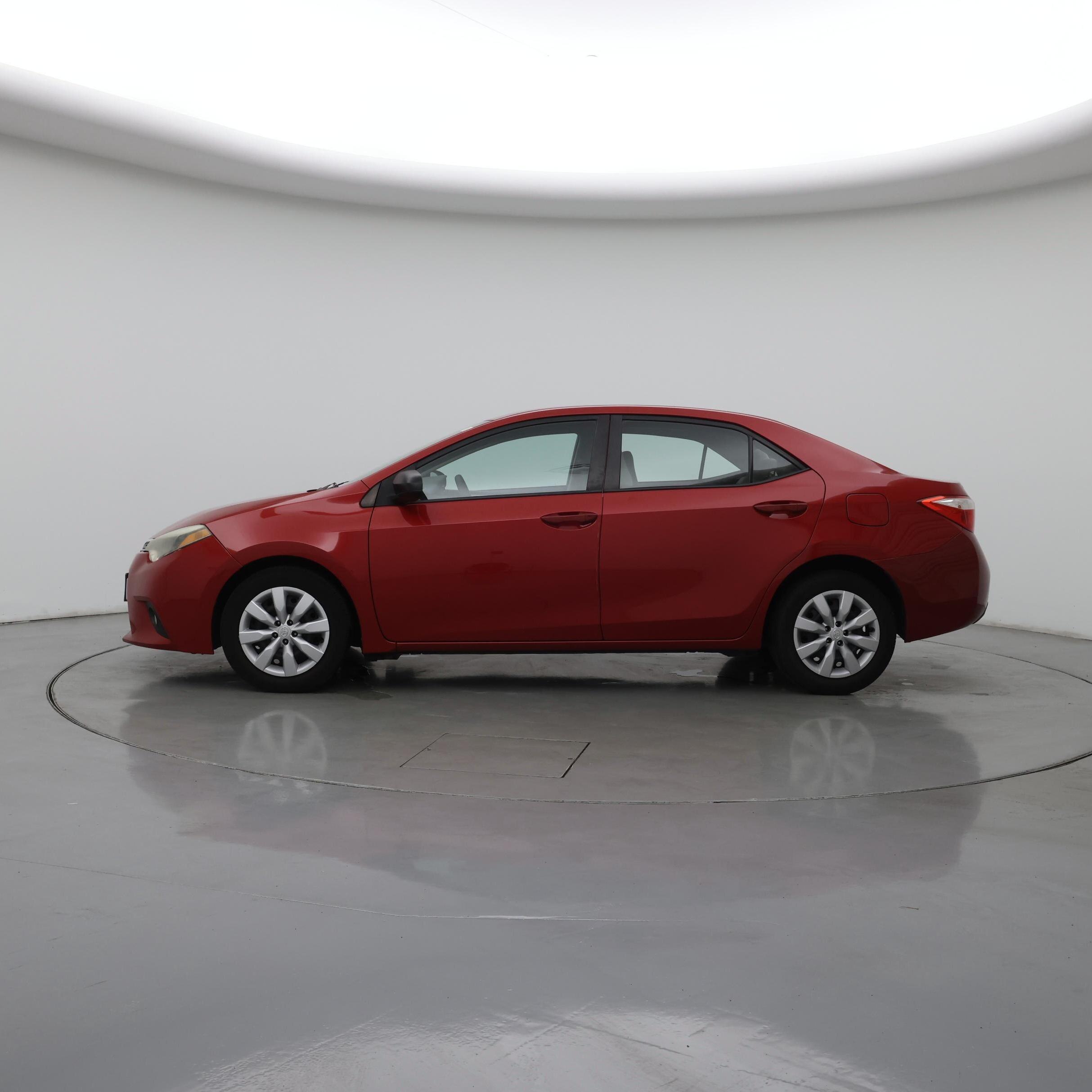 Thumbnail: 2015 Toyota Corolla - 3