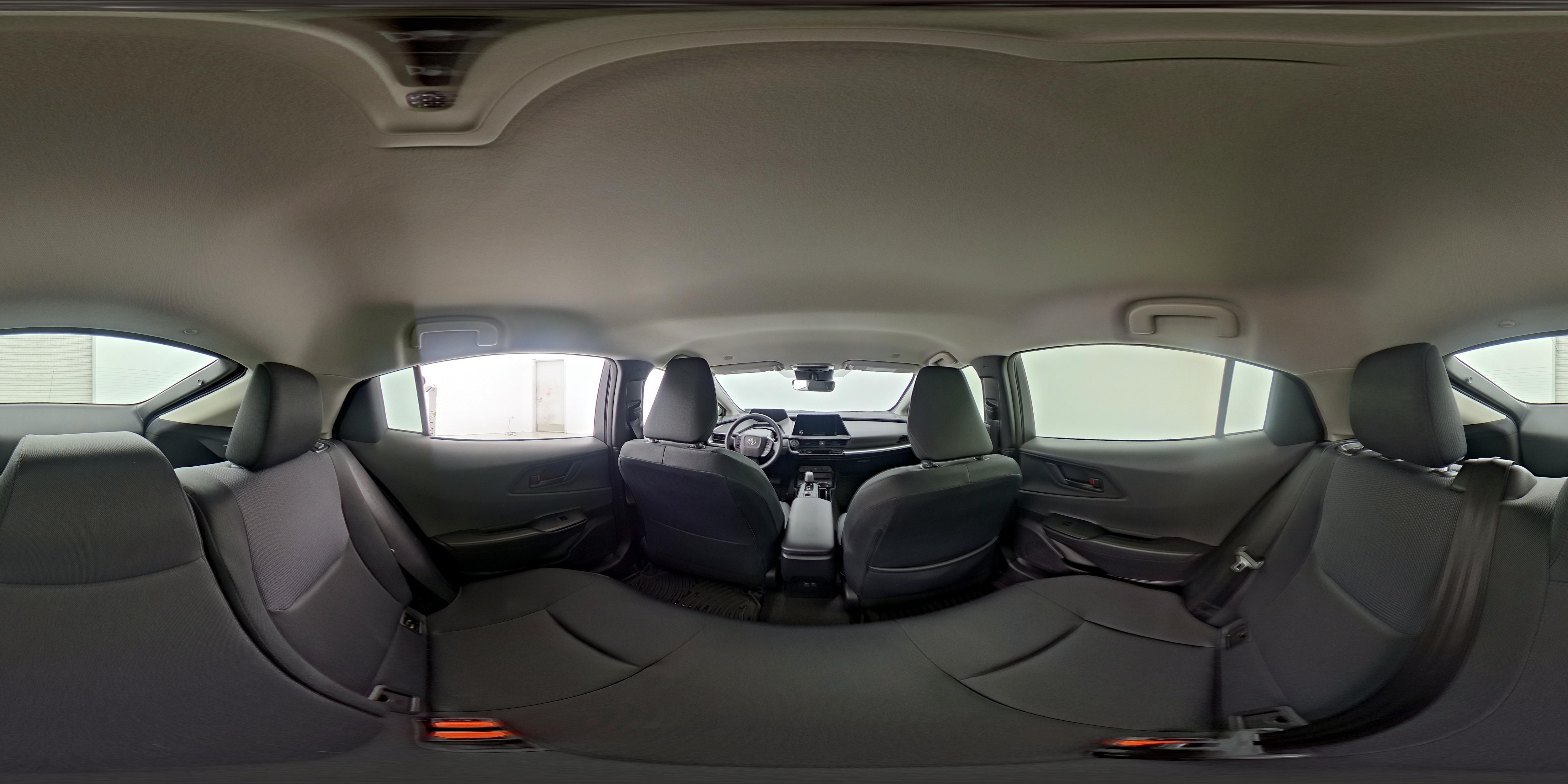 2026 Toyota Prius LE - Photo 25