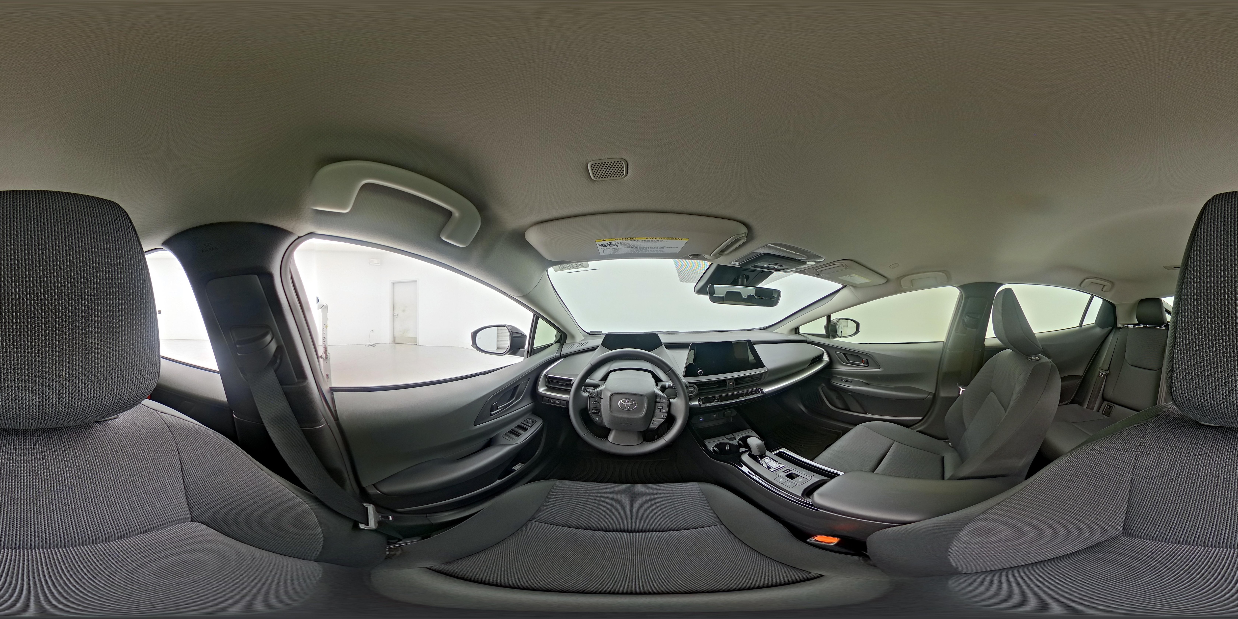 2026 Toyota Prius LE - Photo 26