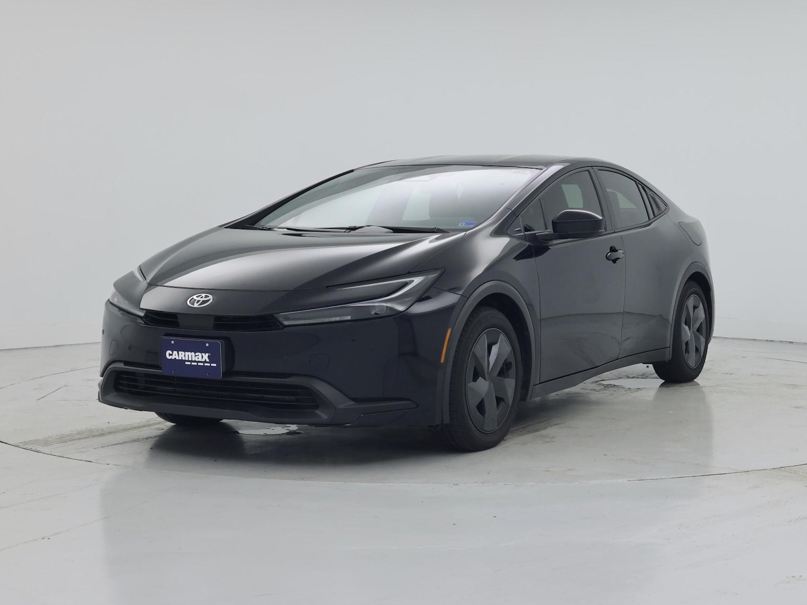 2026 Toyota Prius LE - Photo 5