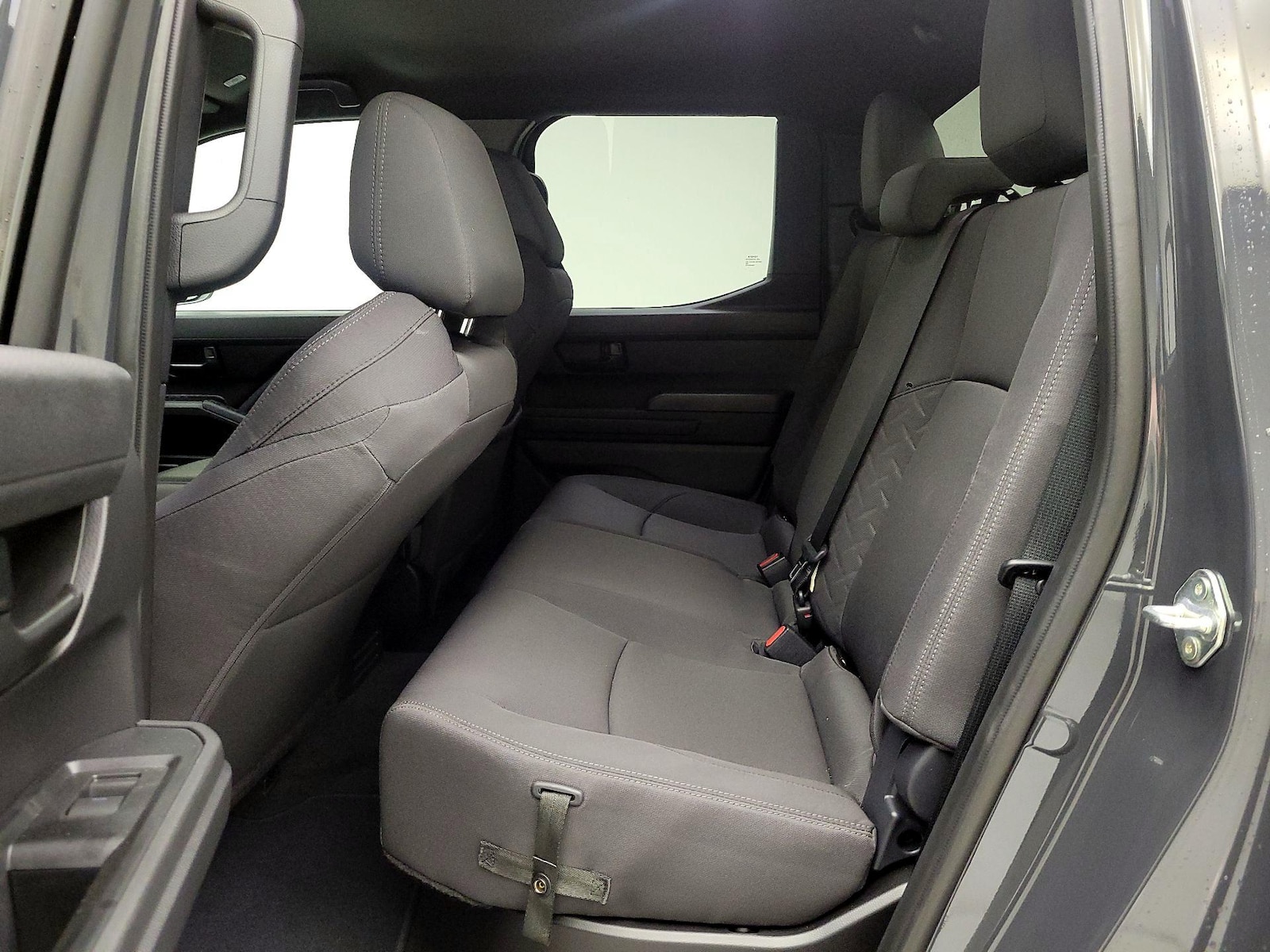 2024 Toyota Tacoma SR - Photo 21