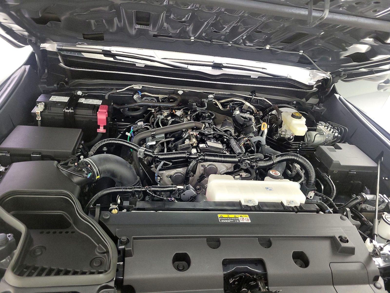 2024 Toyota Tacoma SR - Photo 23