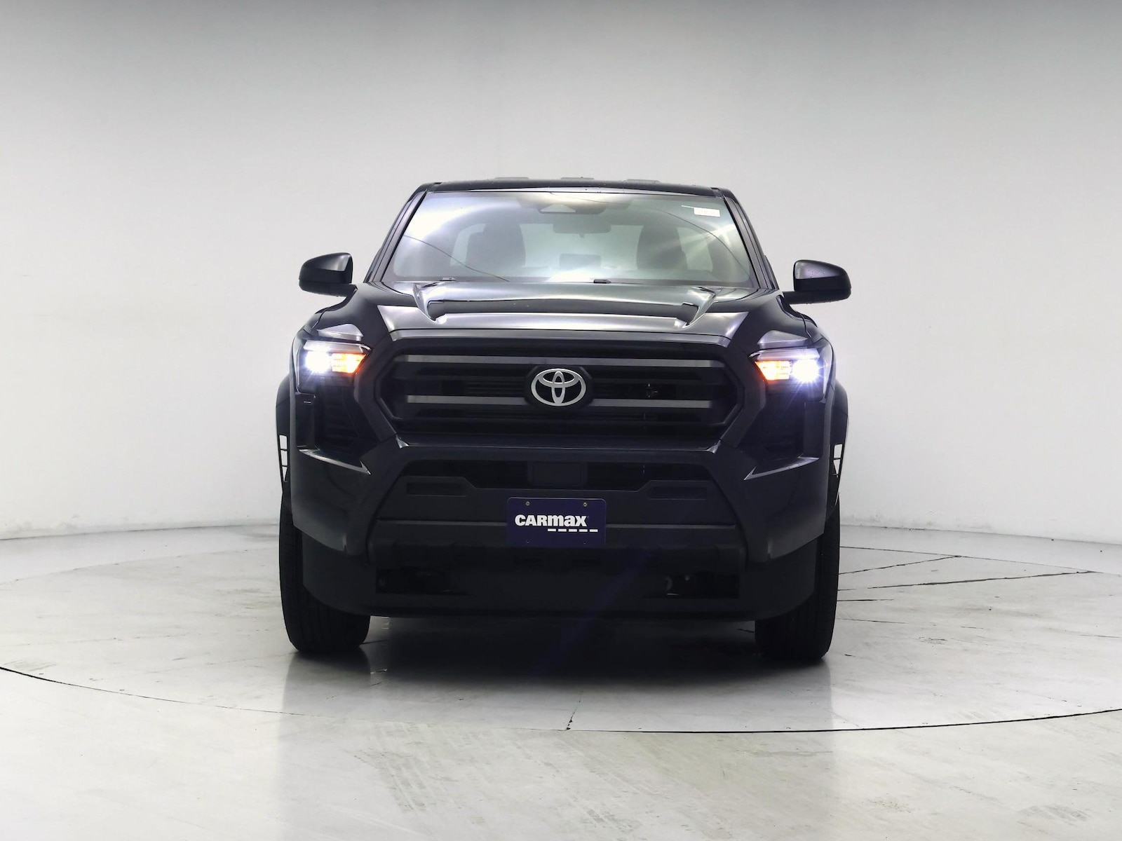 2024 Toyota Tacoma SR - Photo 6