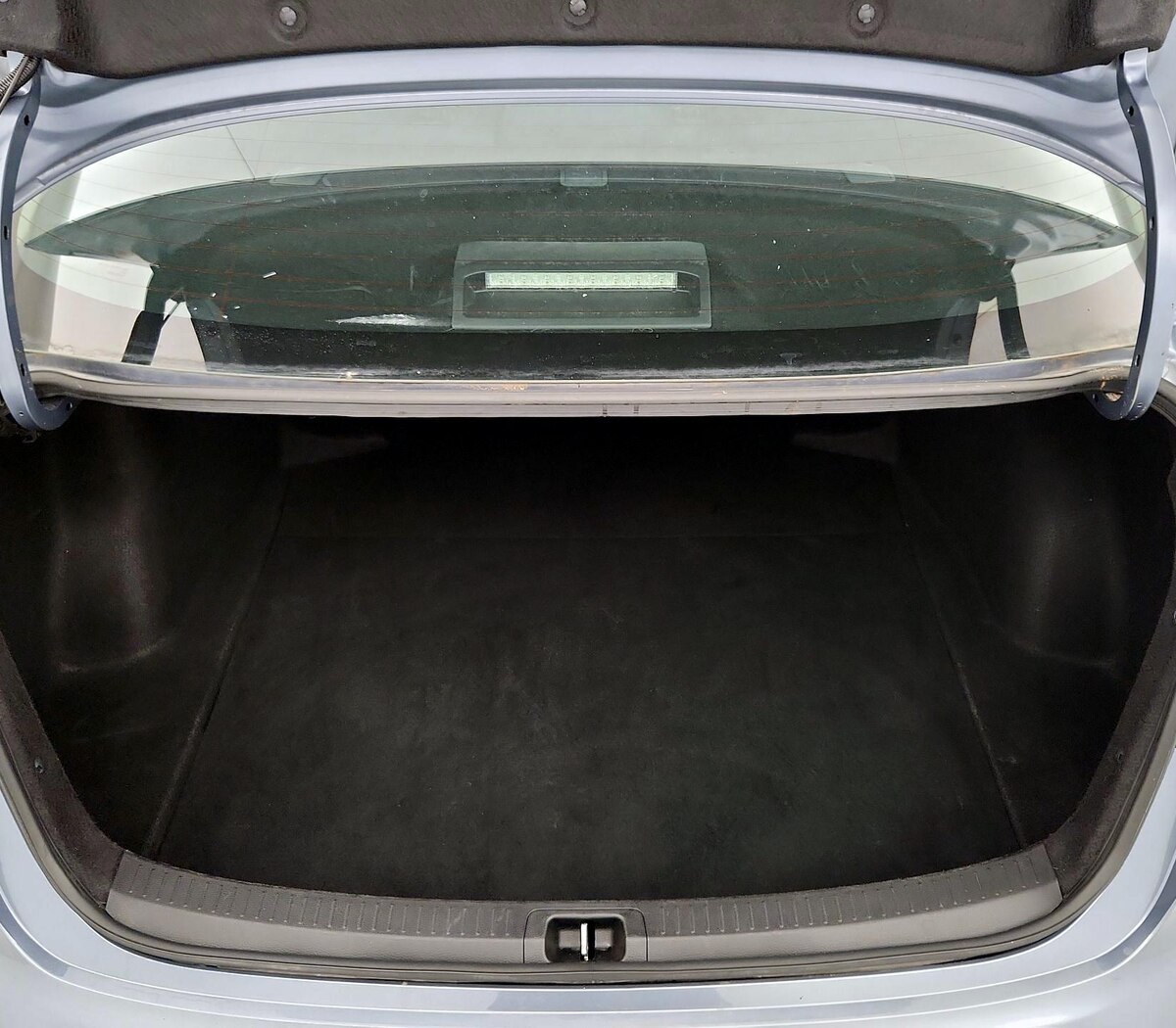 Trunk/Cargo (Seats Up)