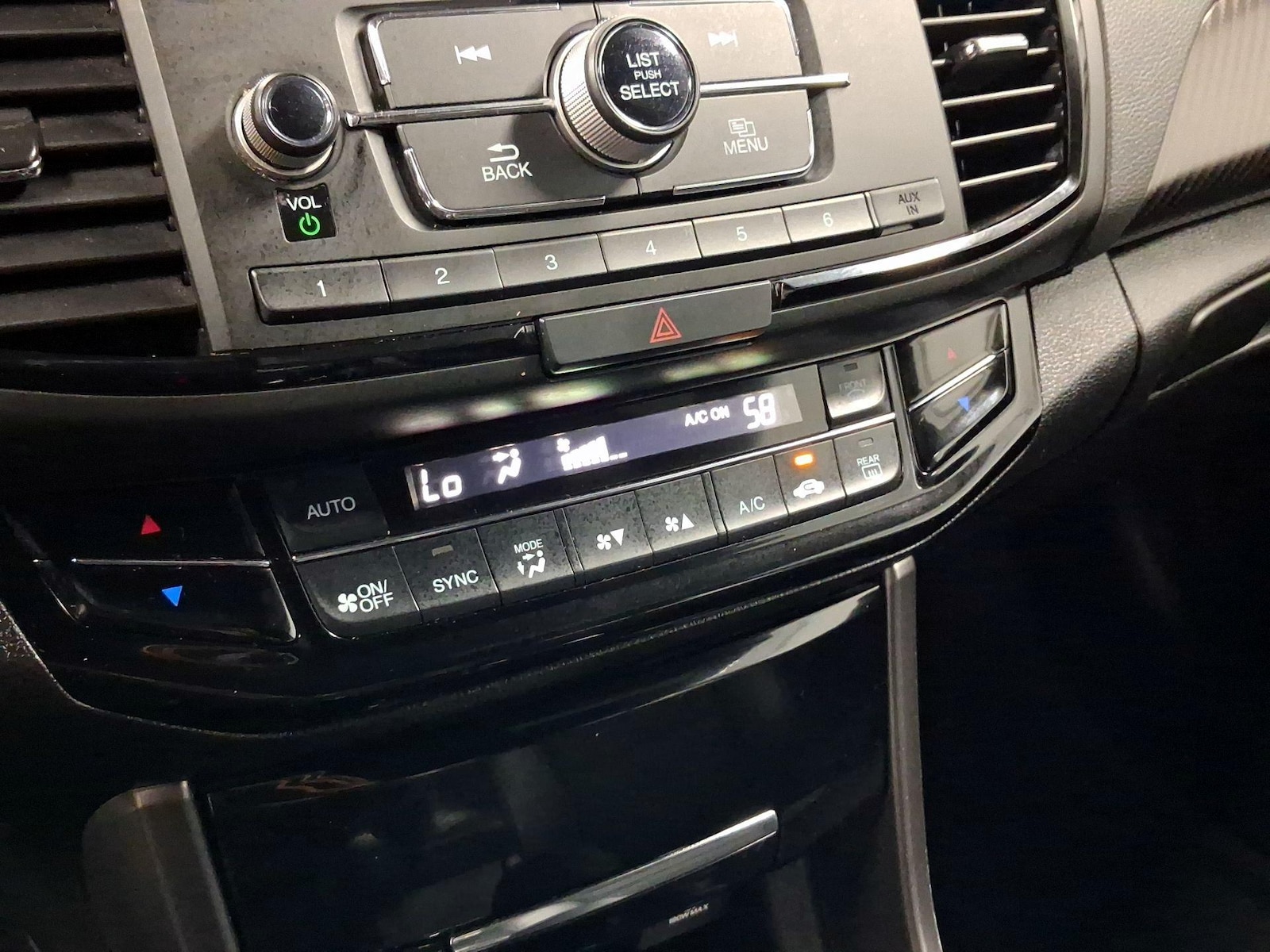 2016 Honda Accord Sport - Photo 13