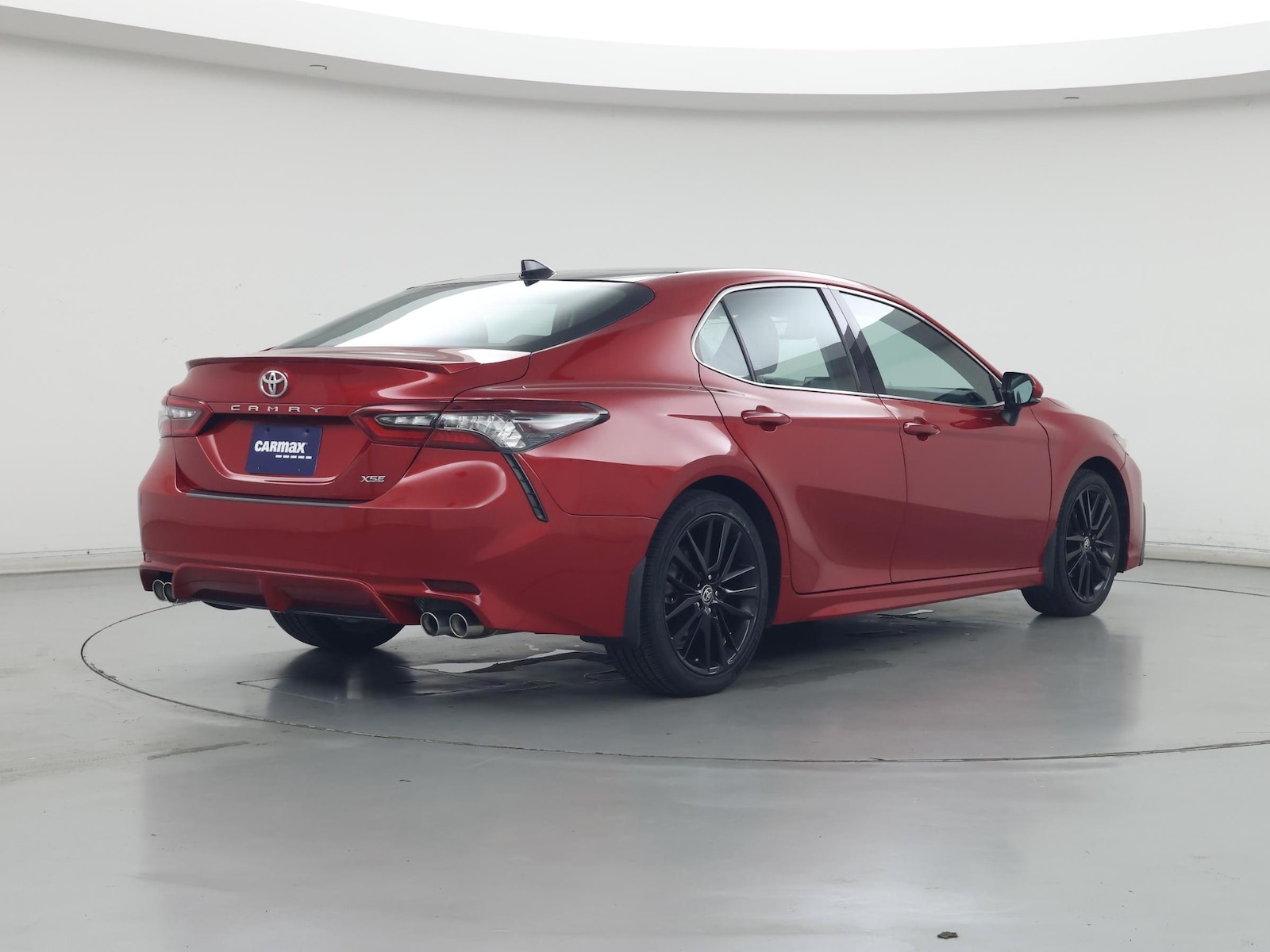 2022 Toyota Camry XSE - Photo 9