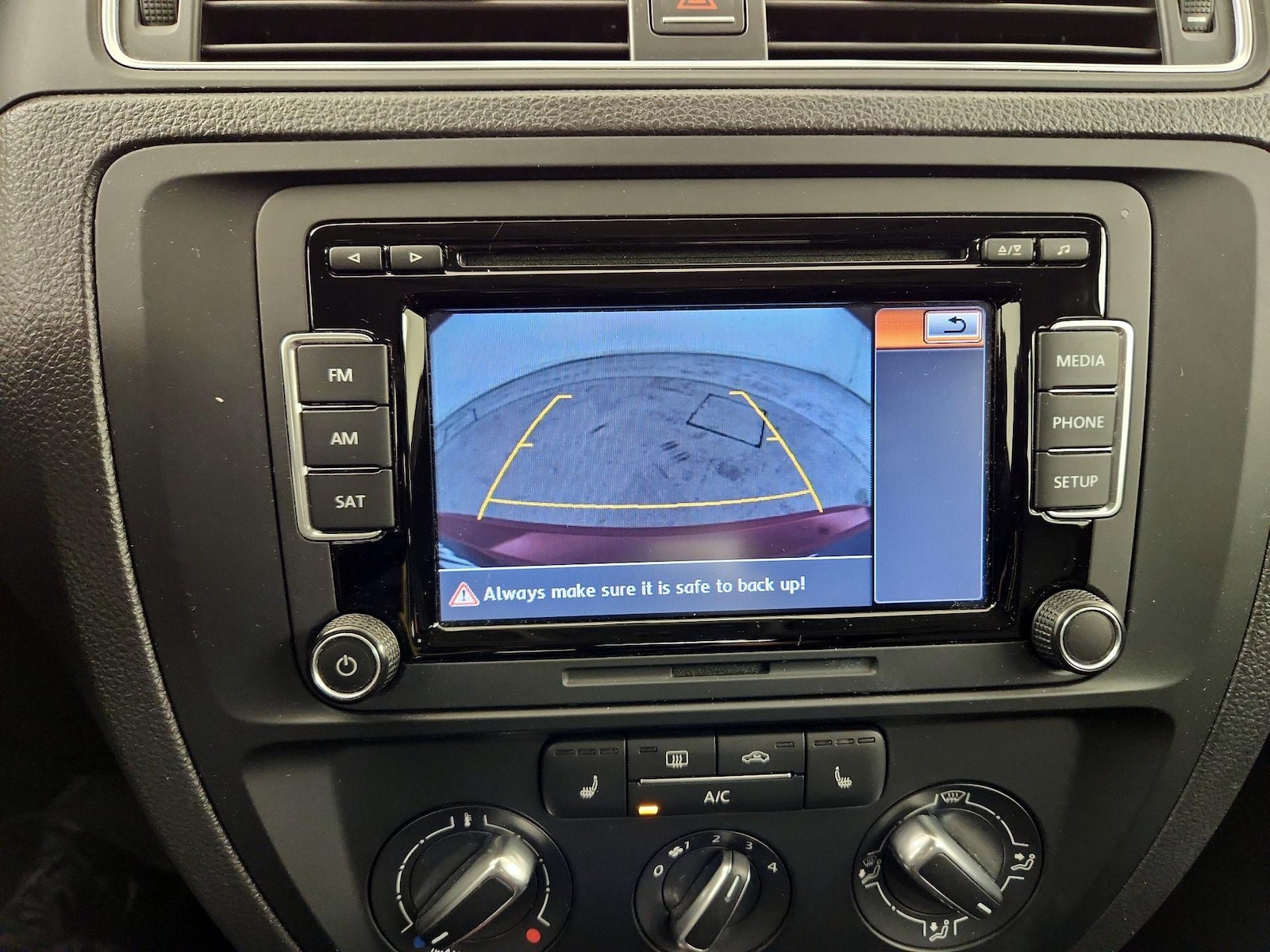 2015 Volkswagen Jetta SE - Photo 13