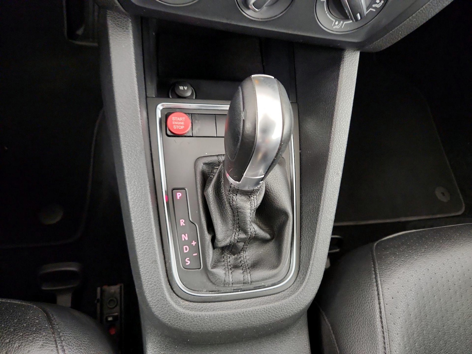 2015 Volkswagen Jetta SE - Photo 16