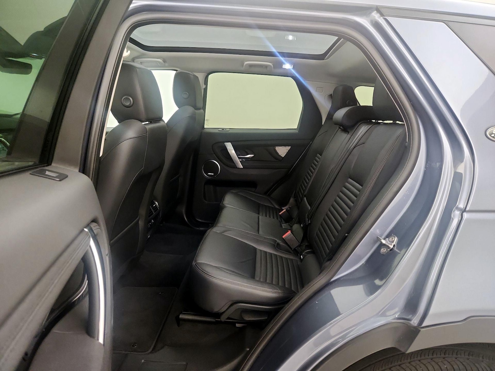 2022 Land Rover Discovery Sport S - Photo 13