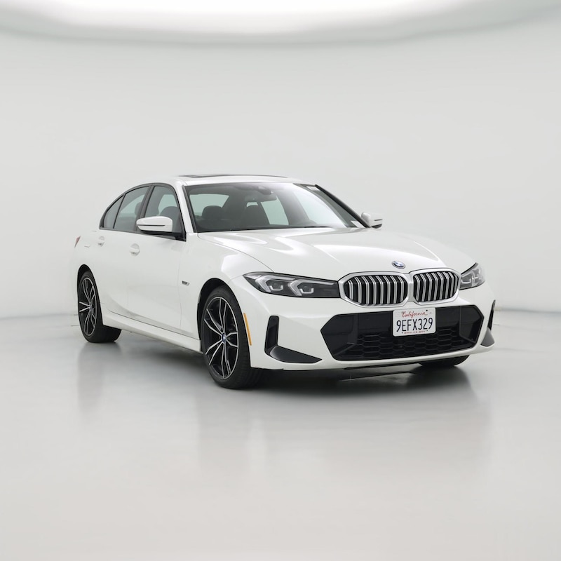 2023 BMW 330 Plug In Hybrid xDrive30e