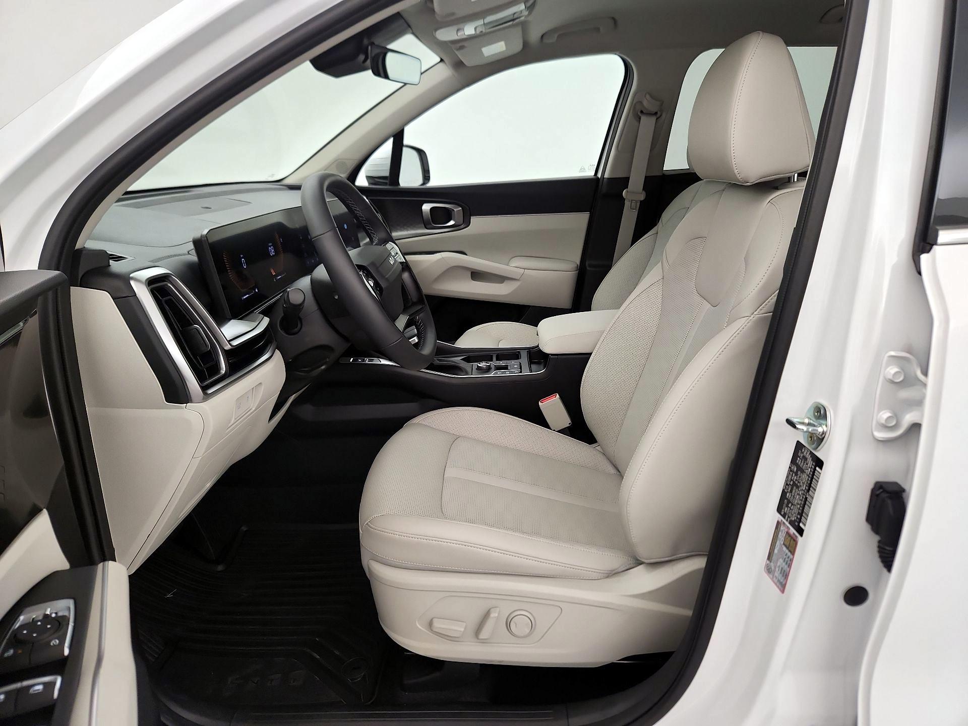 Thumbnail: 2026 Kia Sorento - 11