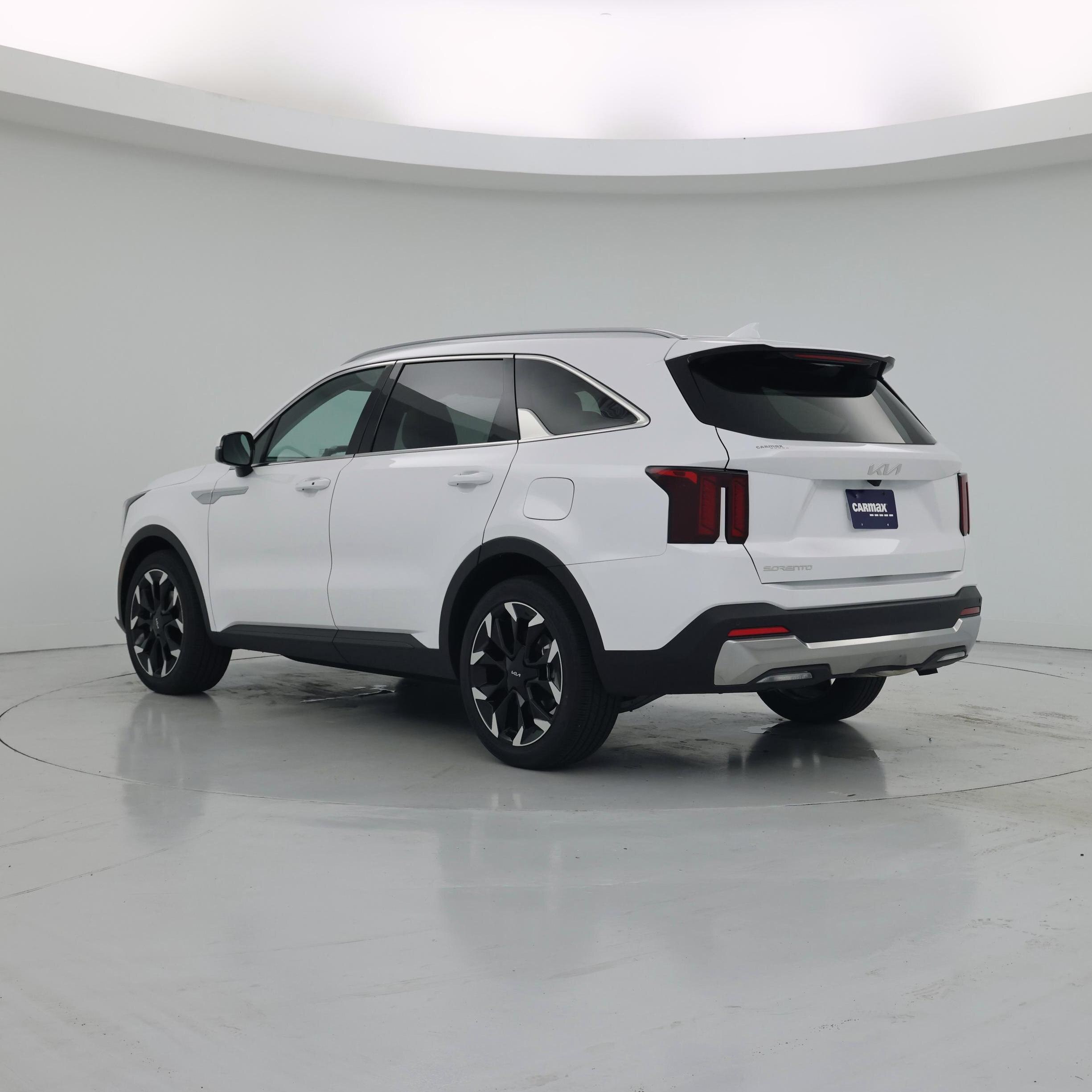 Thumbnail: 2026 Kia Sorento - 2