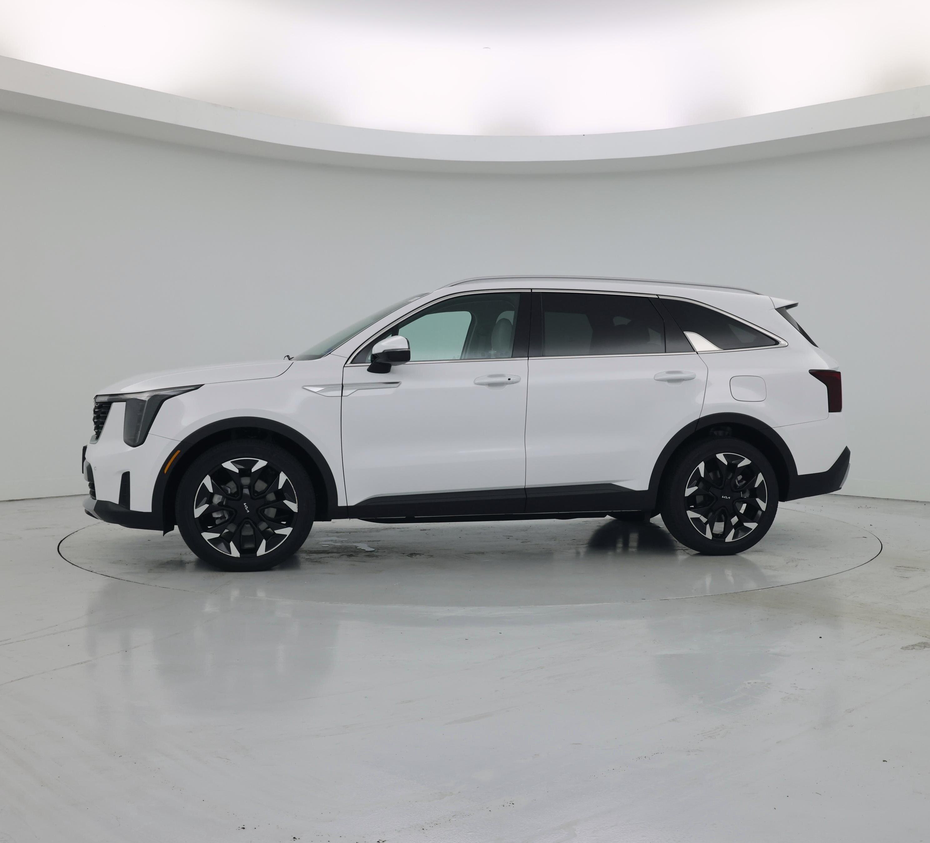 Thumbnail: 2026 Kia Sorento - 3