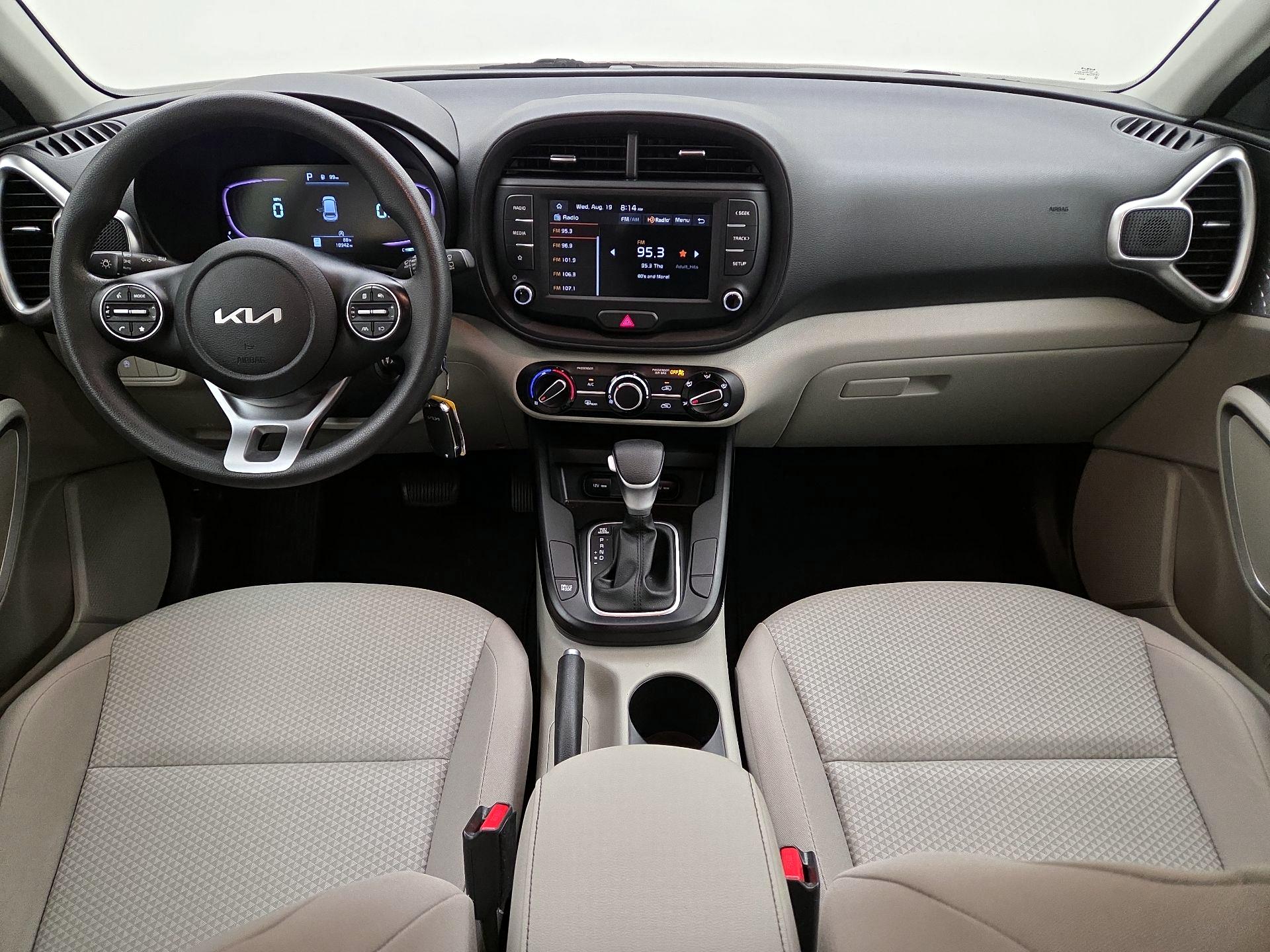Thumbnail: 2023 Kia Soul - 9