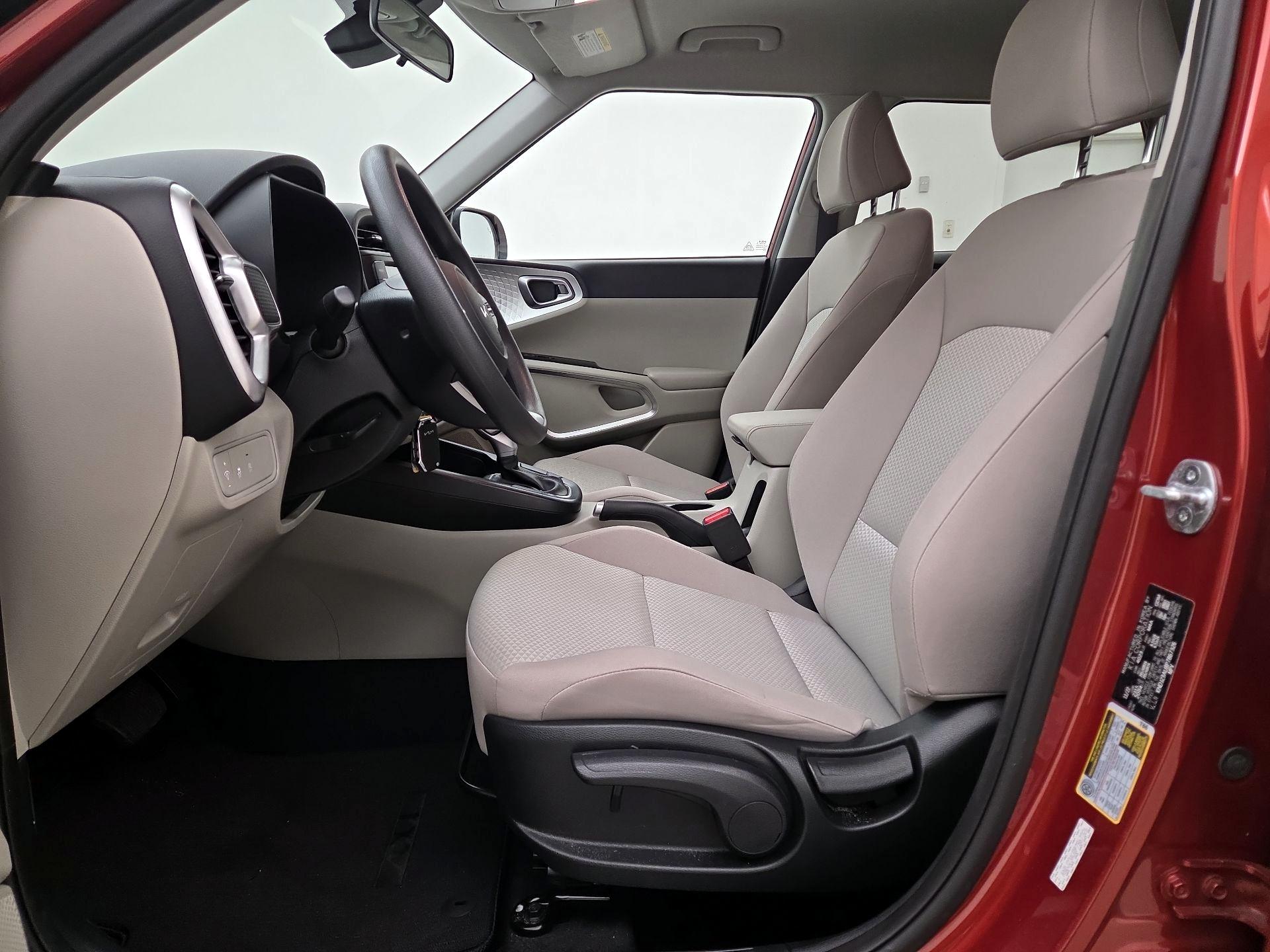 Thumbnail: 2023 Kia Soul - 11