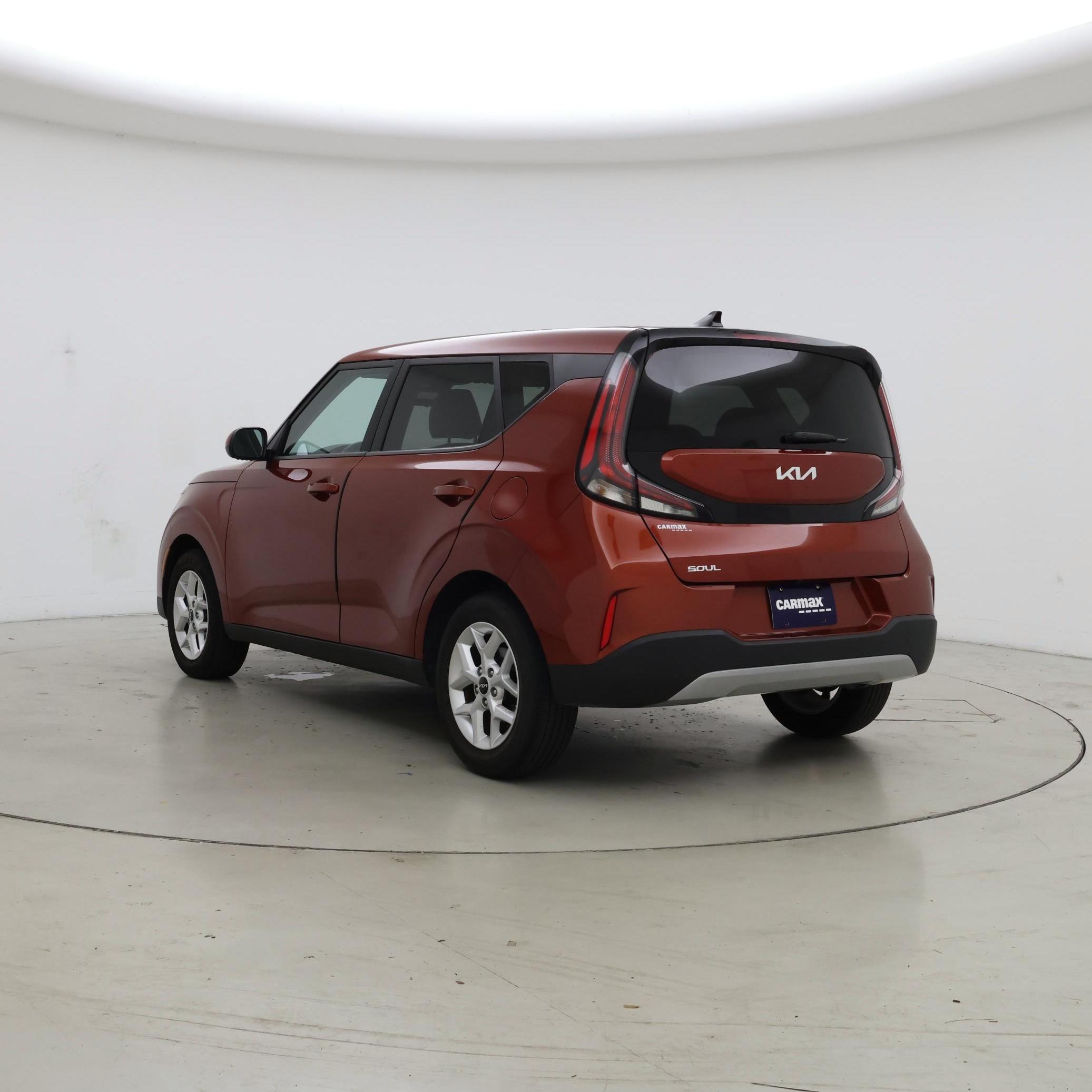 Thumbnail: 2023 Kia Soul - 2