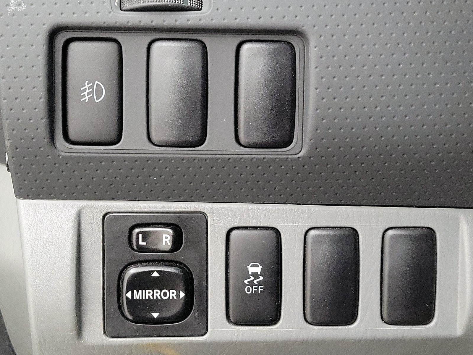 2015 Toyota Tacoma PreRunner - Photo 14