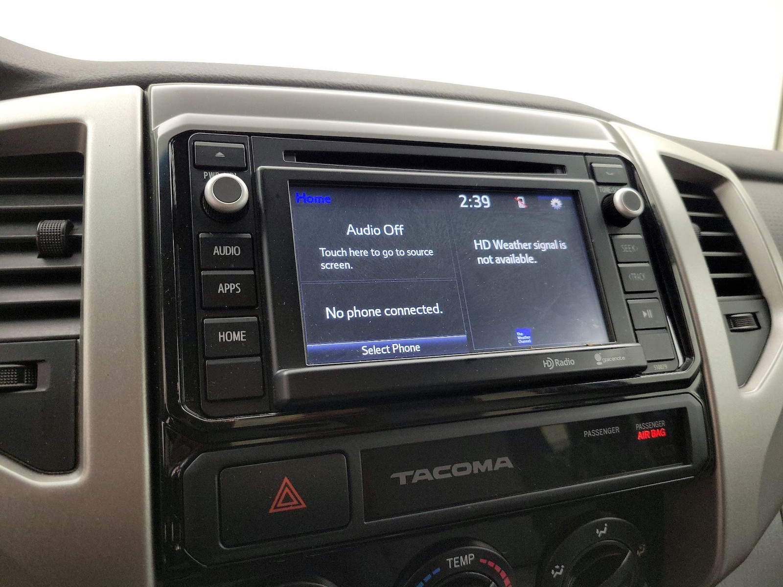 2015 Toyota Tacoma PreRunner - Photo 16
