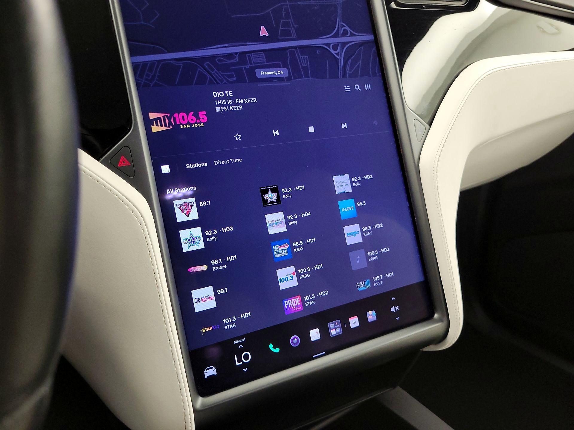 Thumbnail: 2020 Tesla Model X - 15