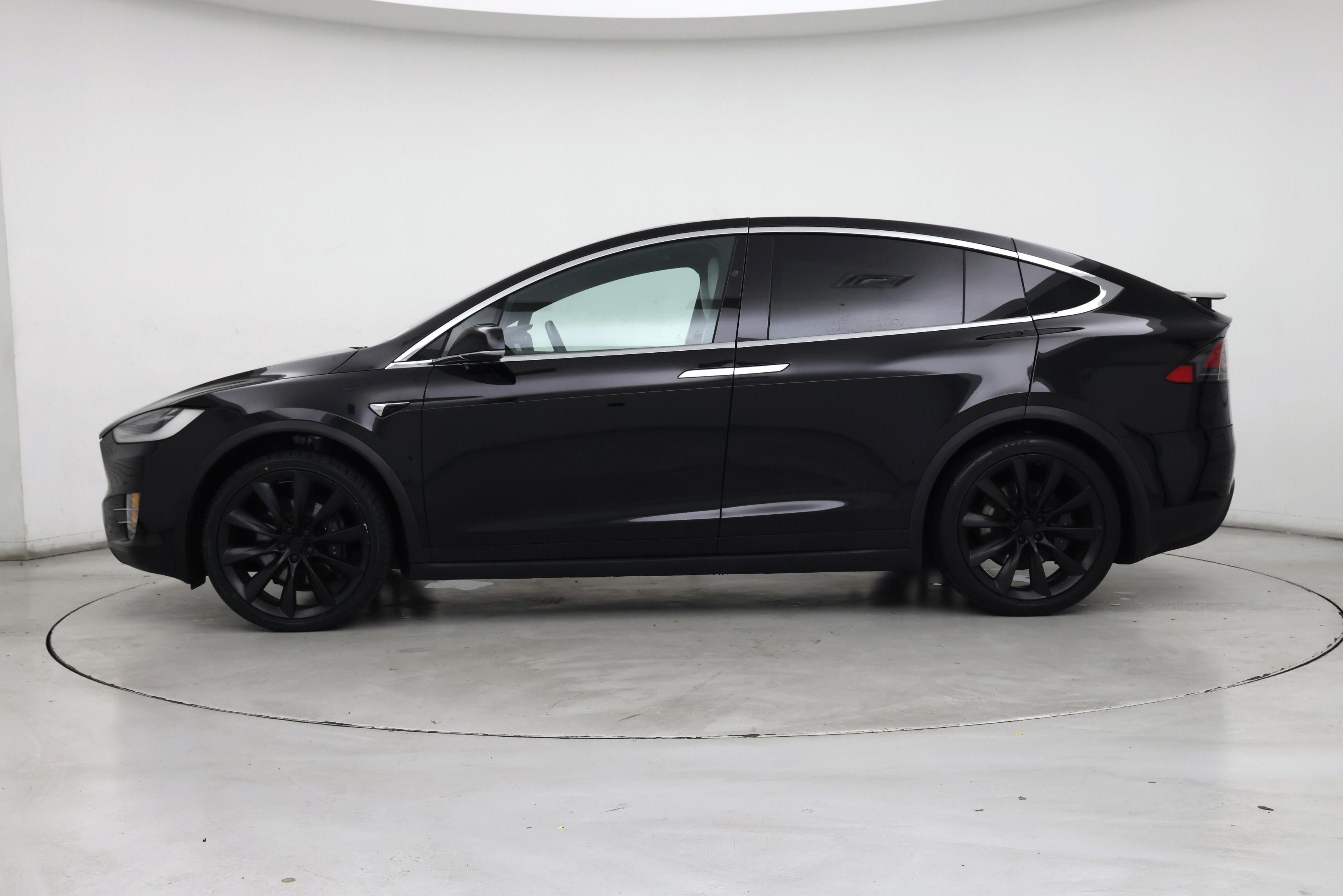 Thumbnail: 2020 Tesla Model X - 3