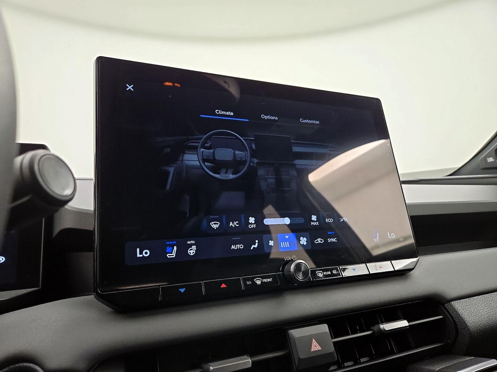 2026 Toyota RAV4 XSE - Photo 17