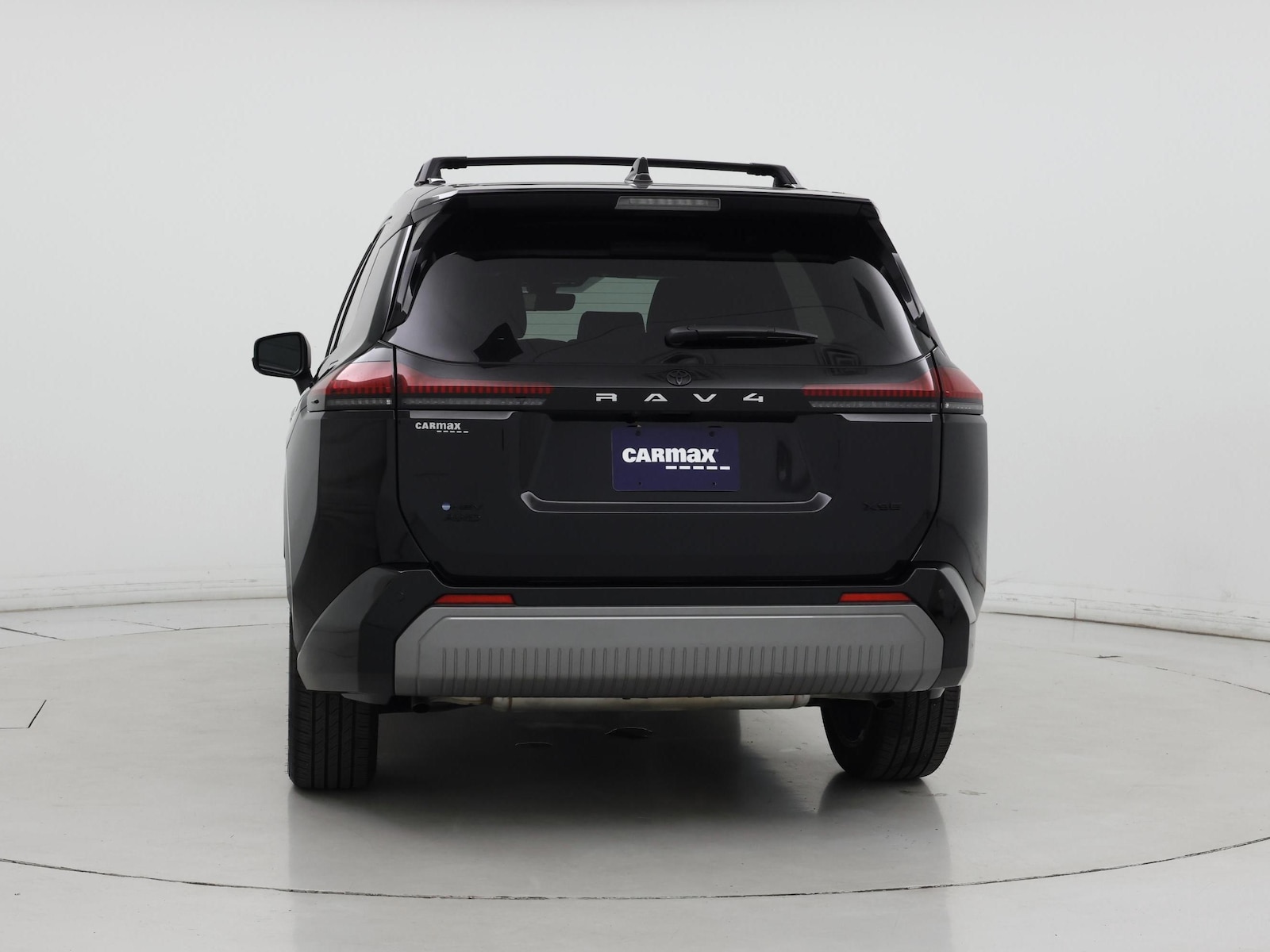 2026 Toyota RAV4 XSE - Photo 7