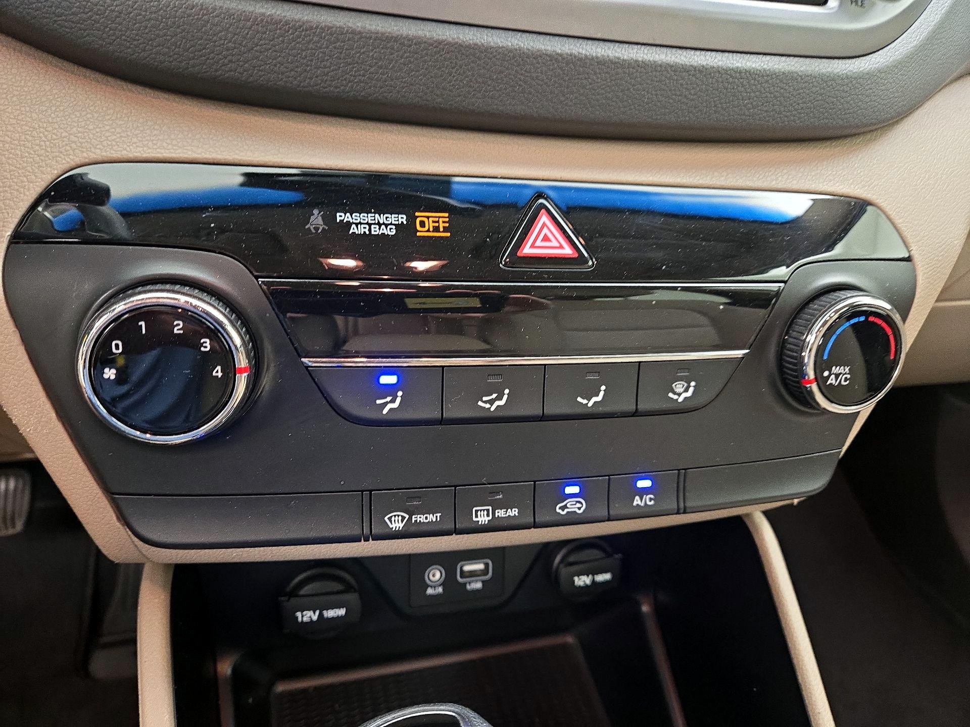 Thumbnail: 2016 Hyundai Tucson - 16