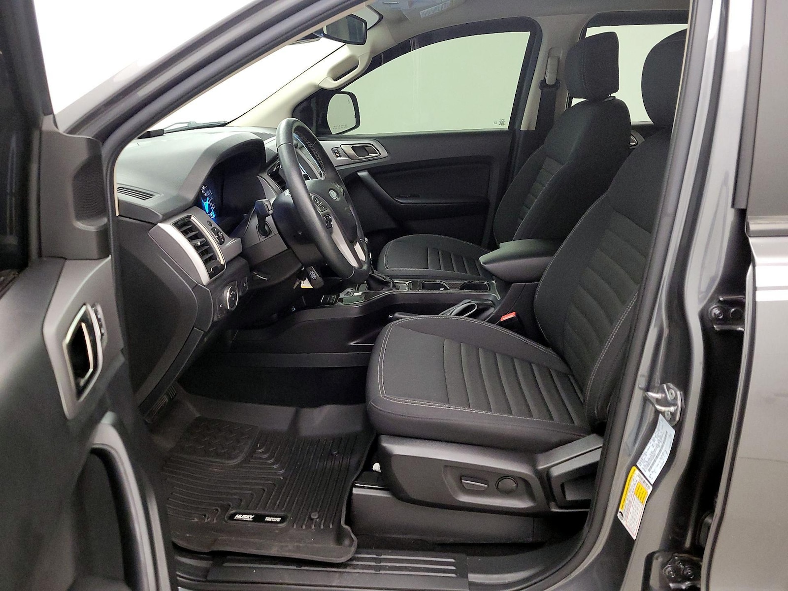 2023 Ford Ranger XLT - Photo 12