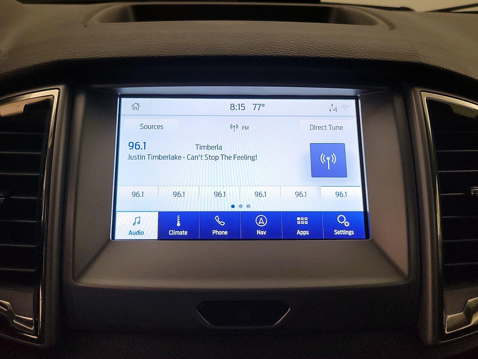 2023 Ford Ranger XLT - Photo 17