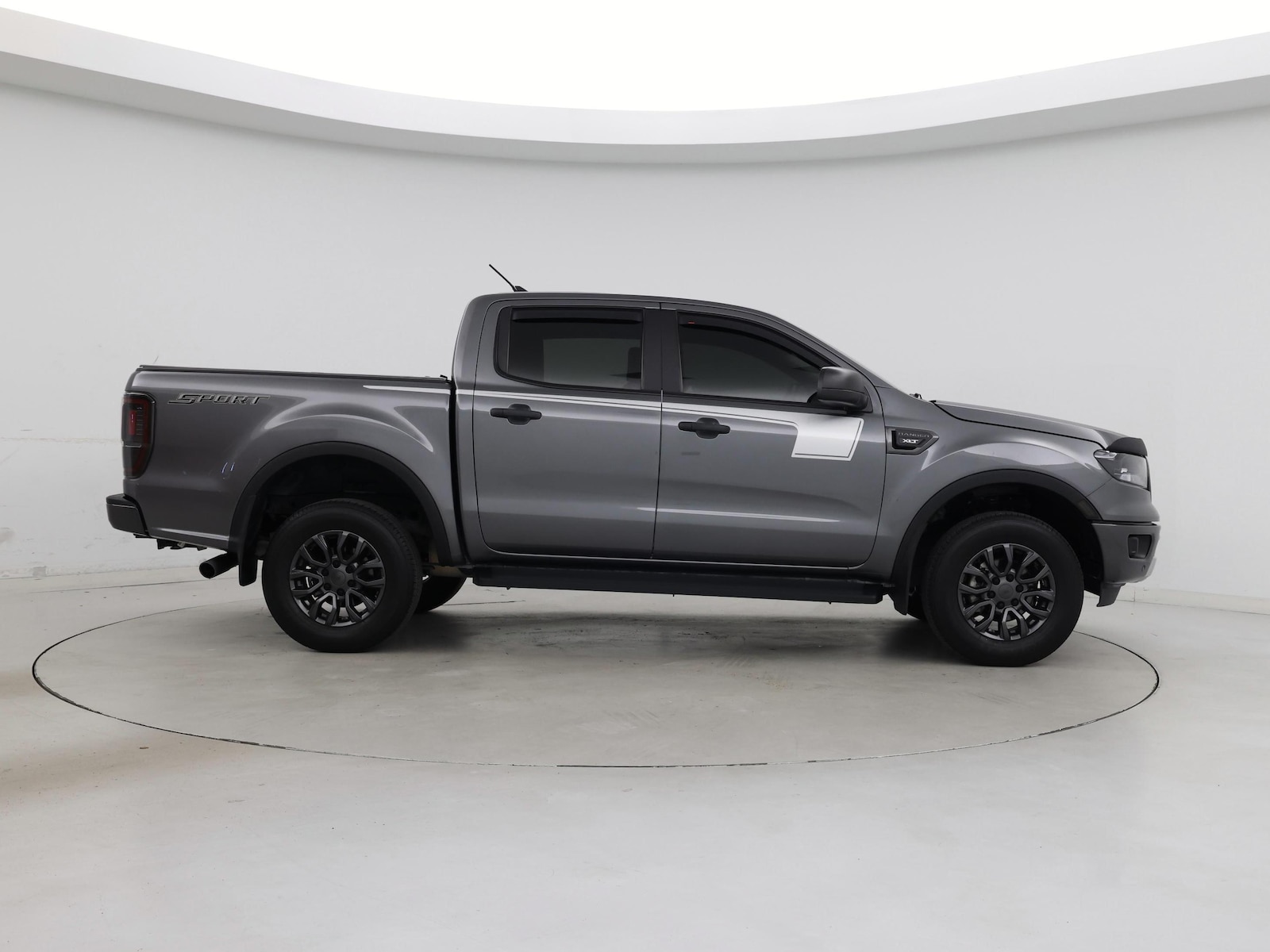 2023 Ford Ranger XLT - Photo 8