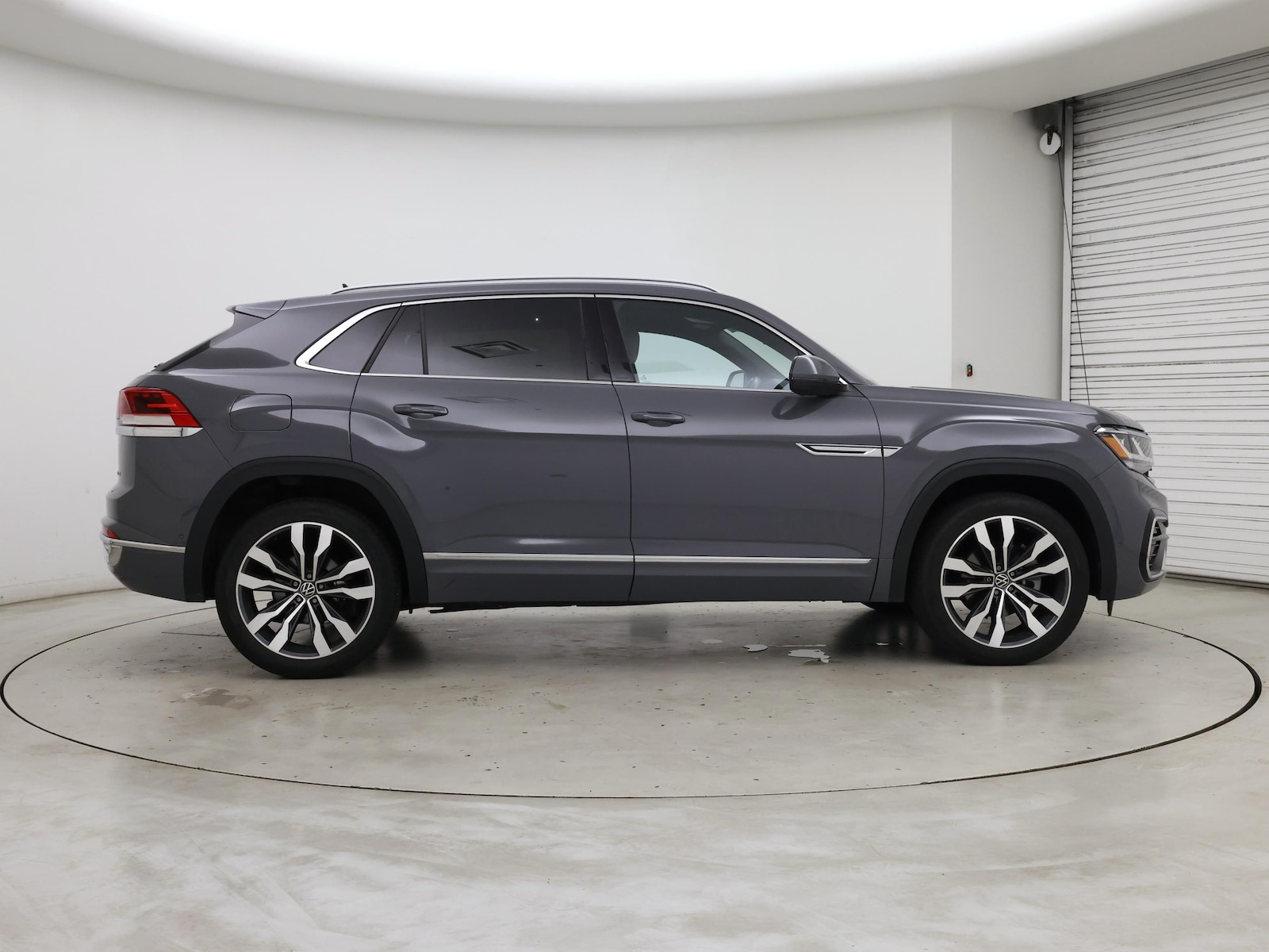 2021 Volkswagen Atlas Cross Sport SEL Premium R-Line - Photo 8