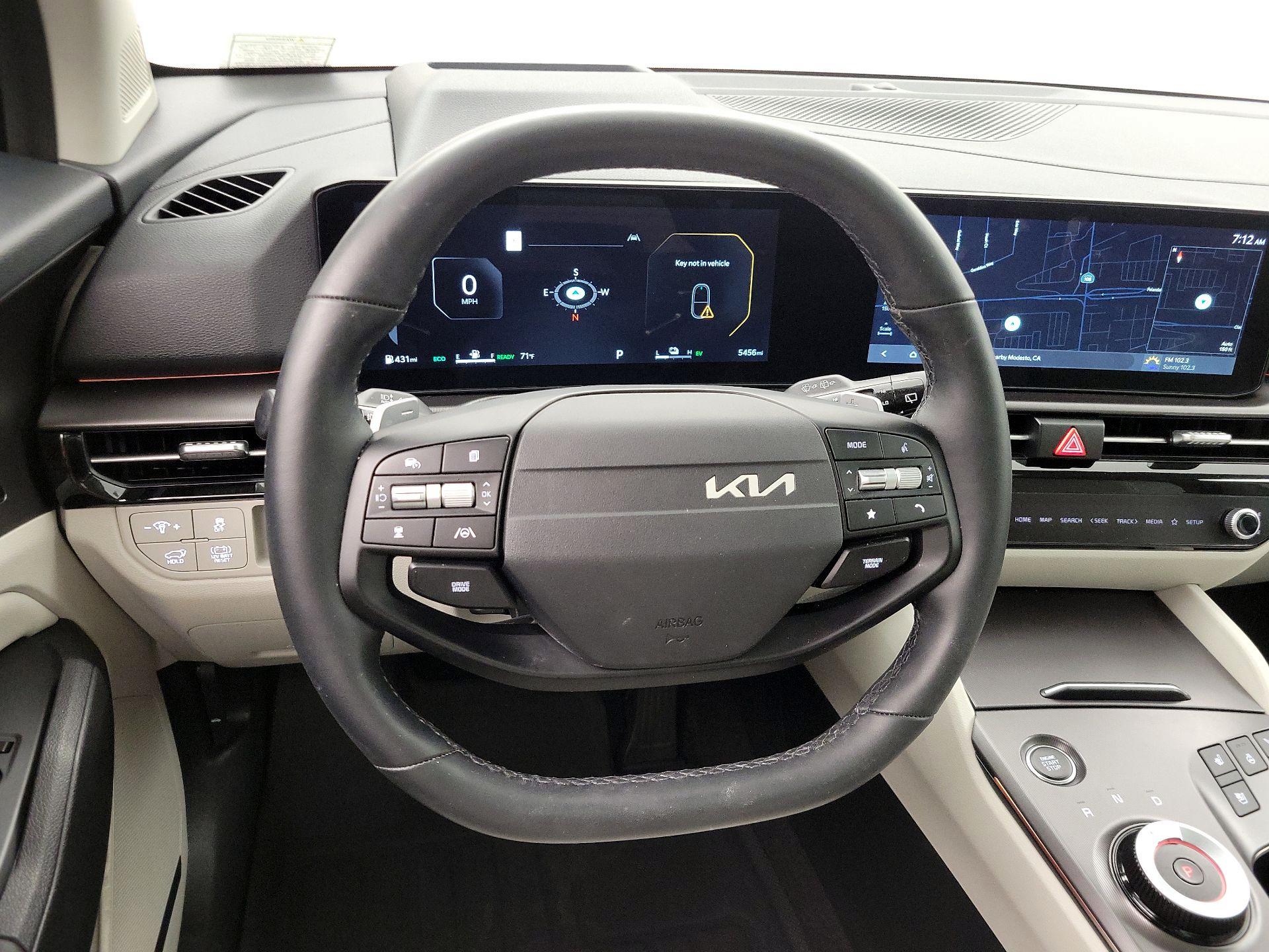 Thumbnail: 2026 Kia Sportage - 10