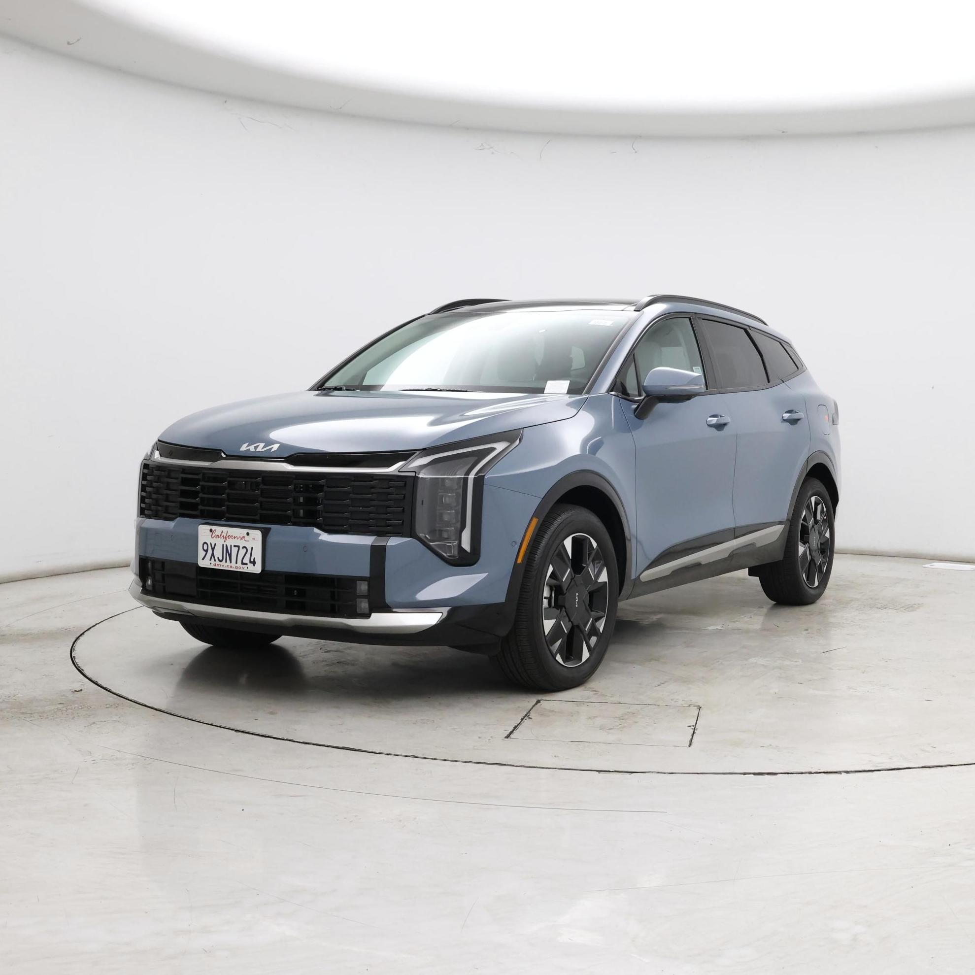 Thumbnail: 2026 Kia Sportage - 4