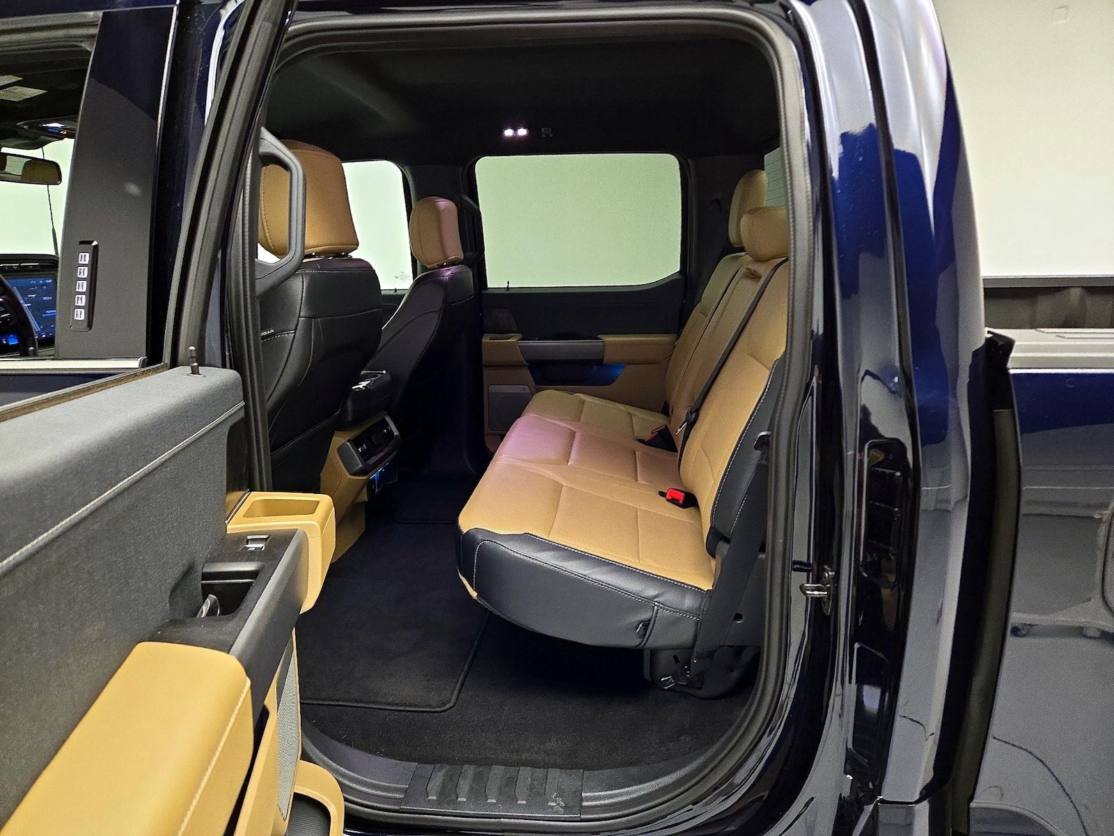 2023 Ford F-150 Lariat - Photo 21
