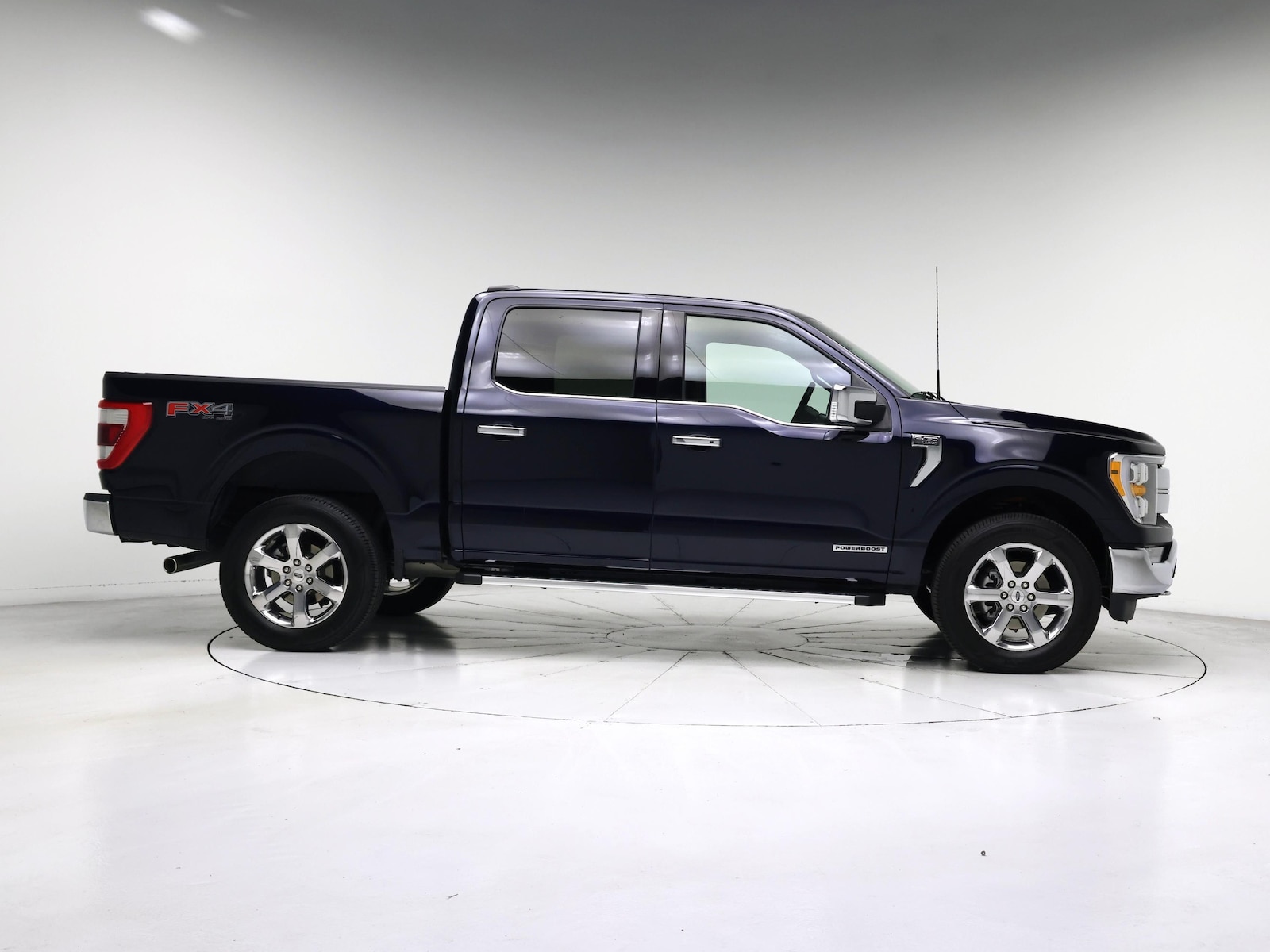 2023 Ford F-150 Lariat - Photo 8