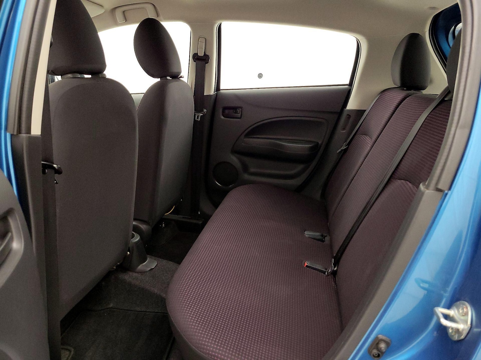 2014 Mitsubishi Mirage ES - Photo 21