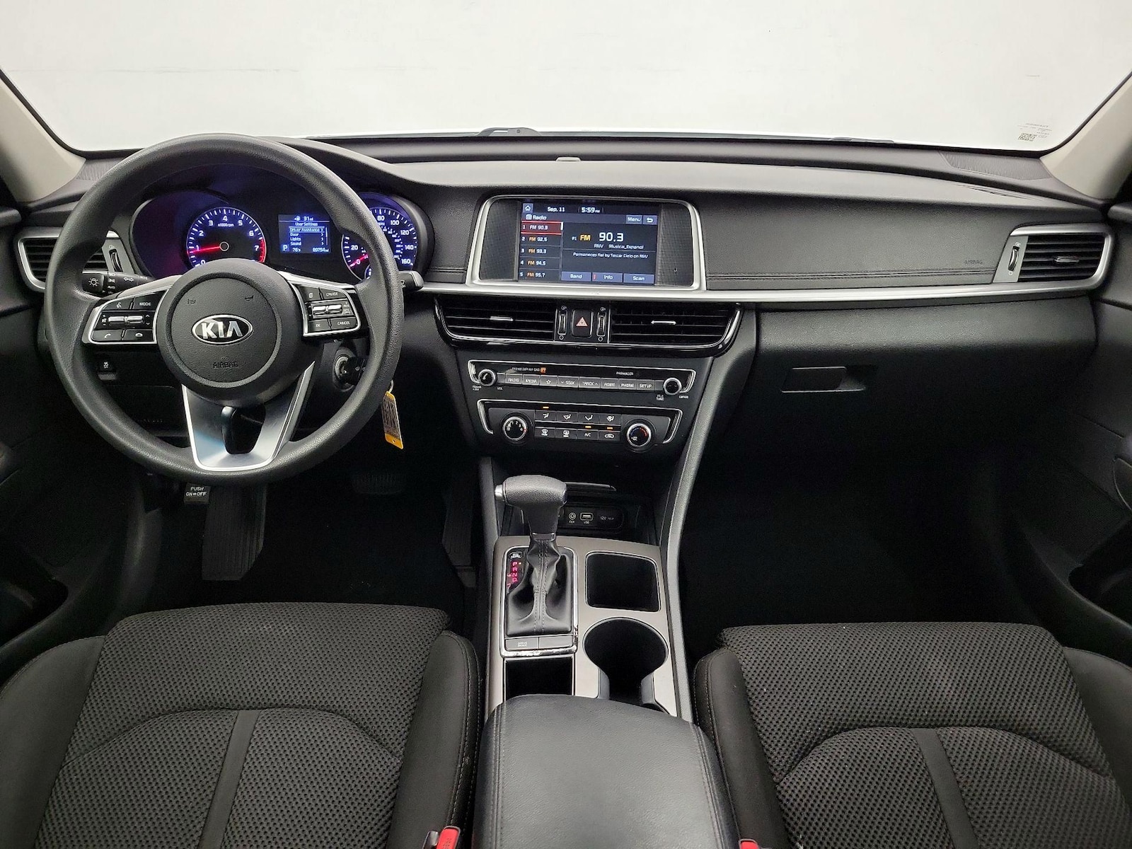2020 Kia Optima LX - Photo 10